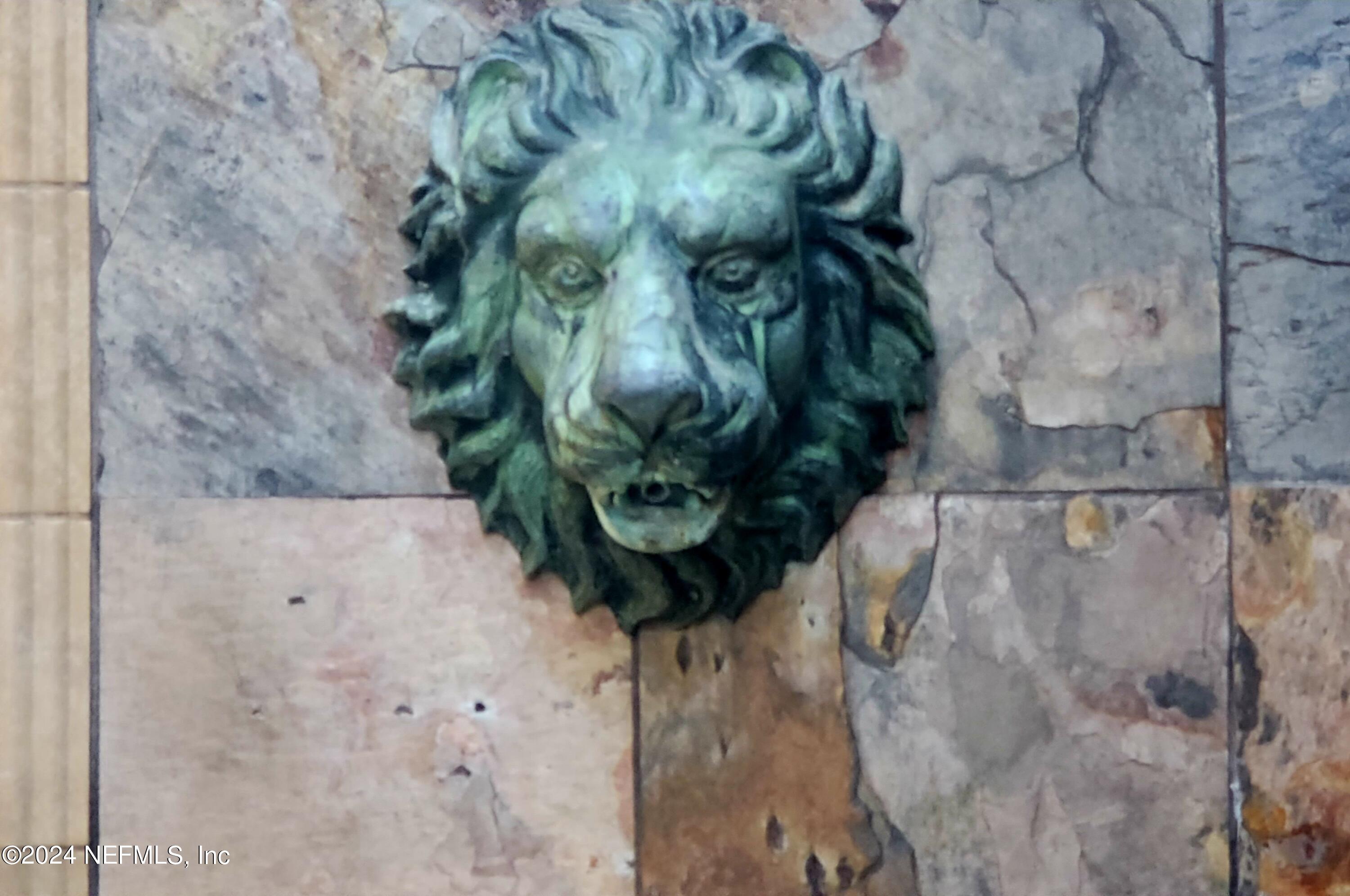 8849 LA TERRAZZA Place