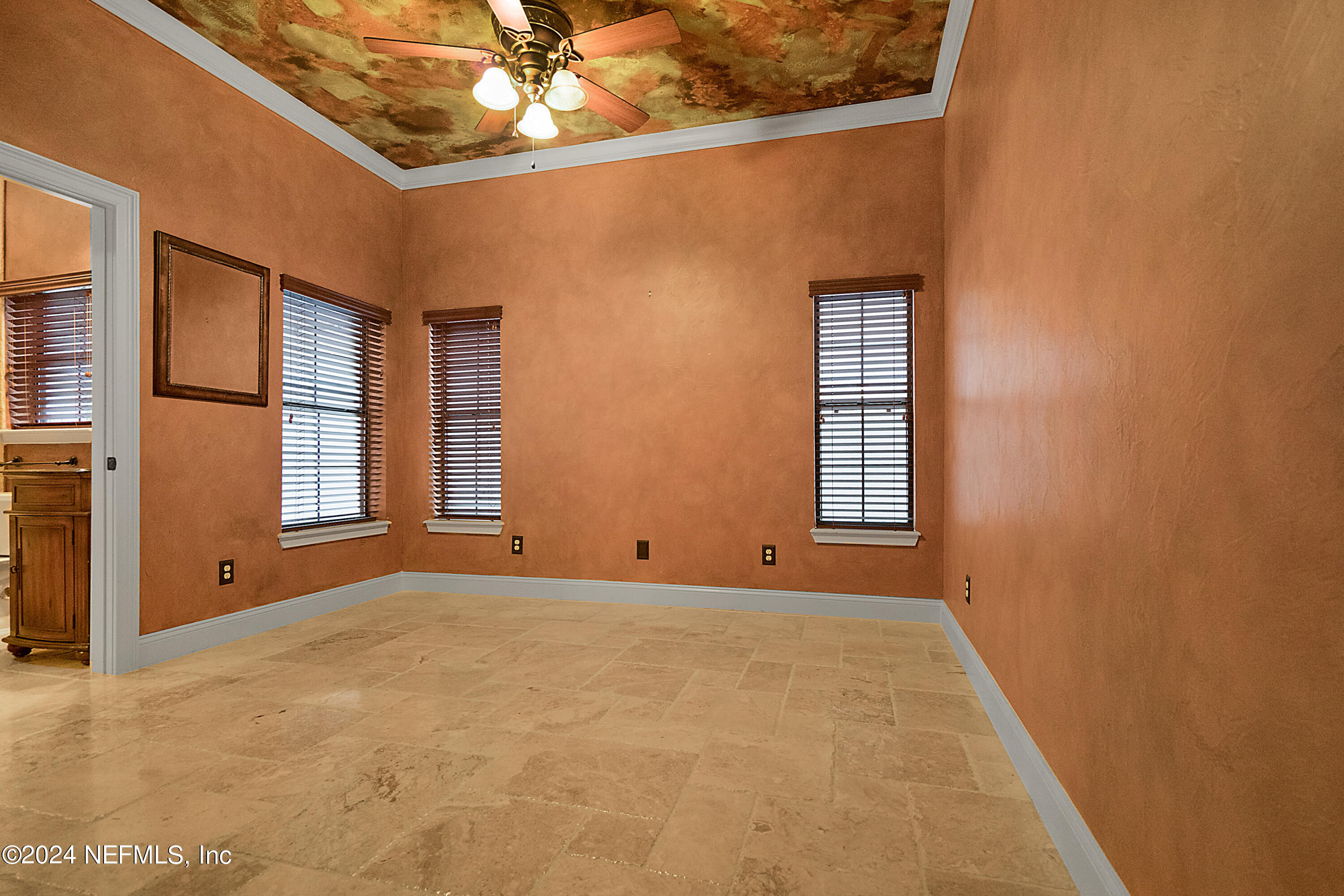 8849 LA TERRAZZA Place