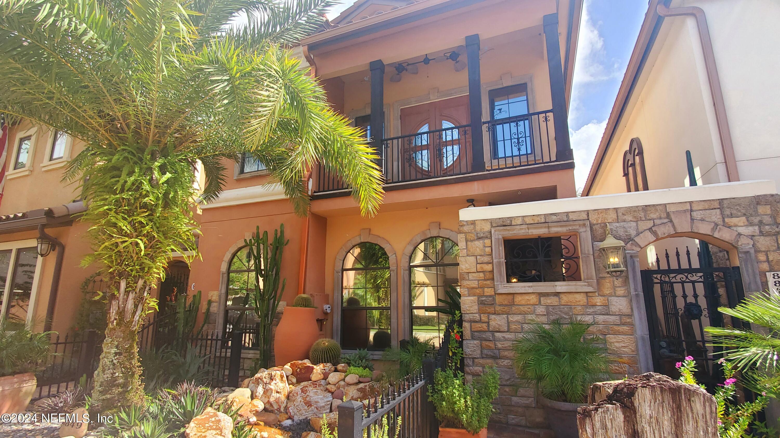 8849 LA TERRAZZA Place