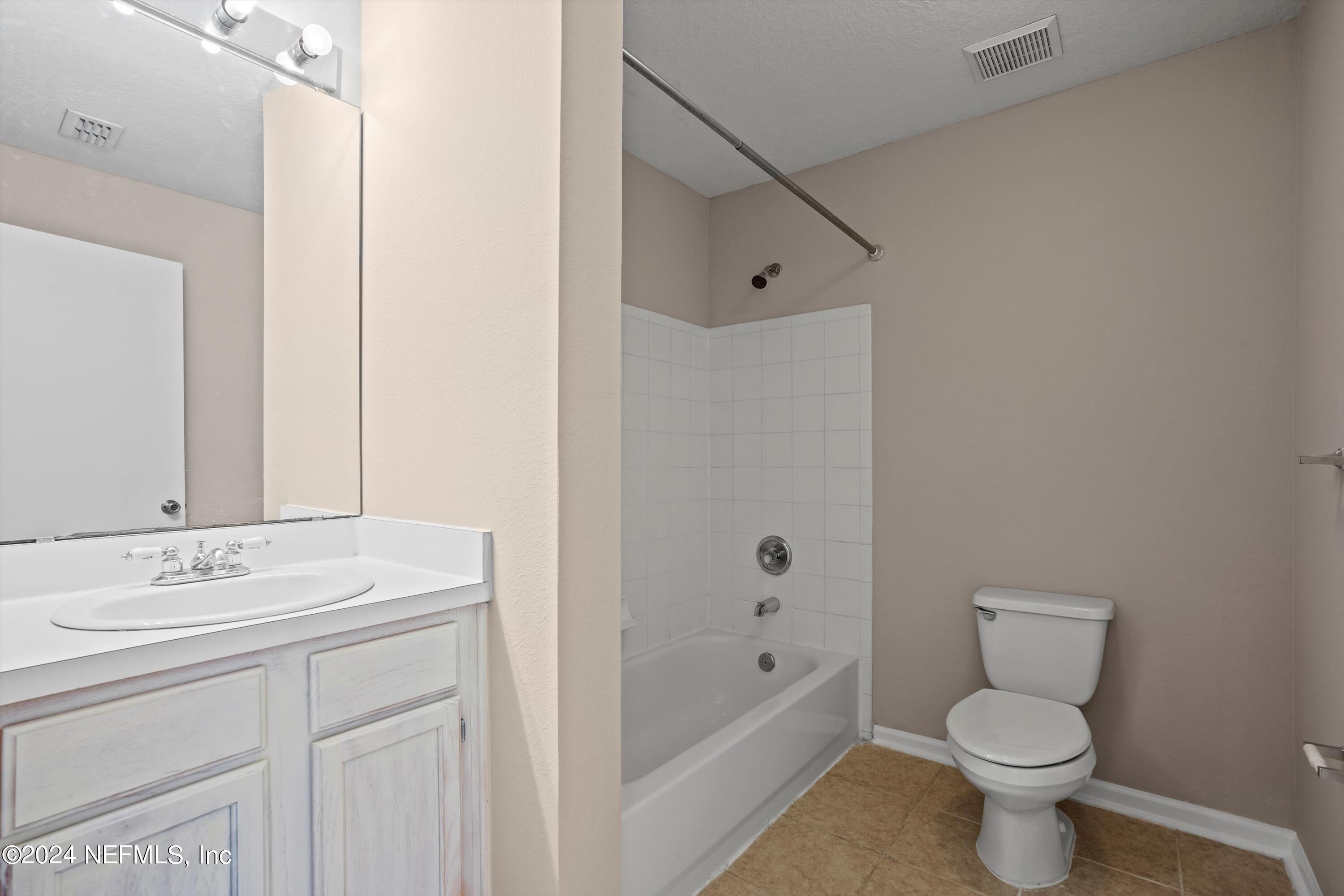 7701 TIMBERLIN PARK Boulevard, 927