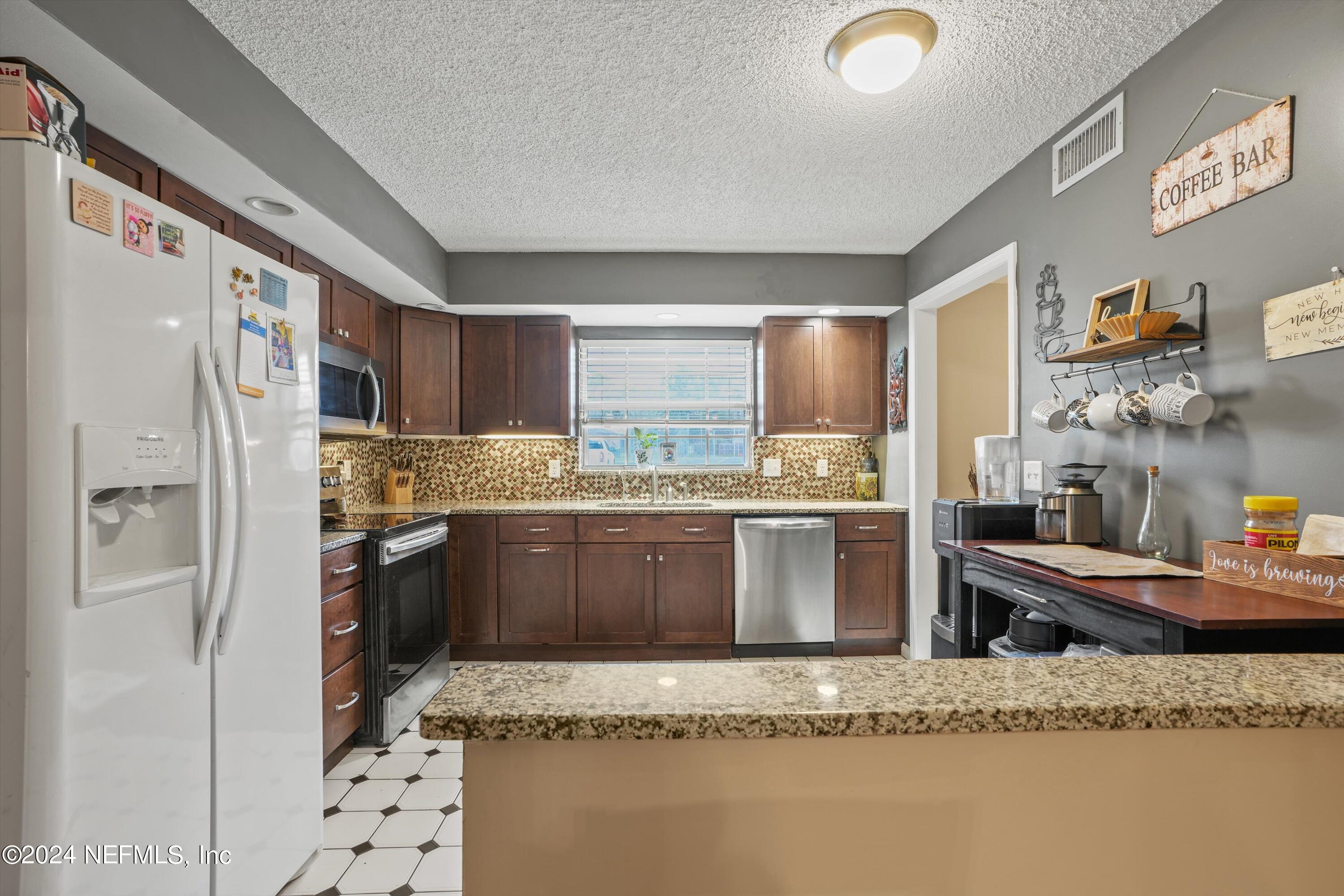 413 ABINGDON Place, #87