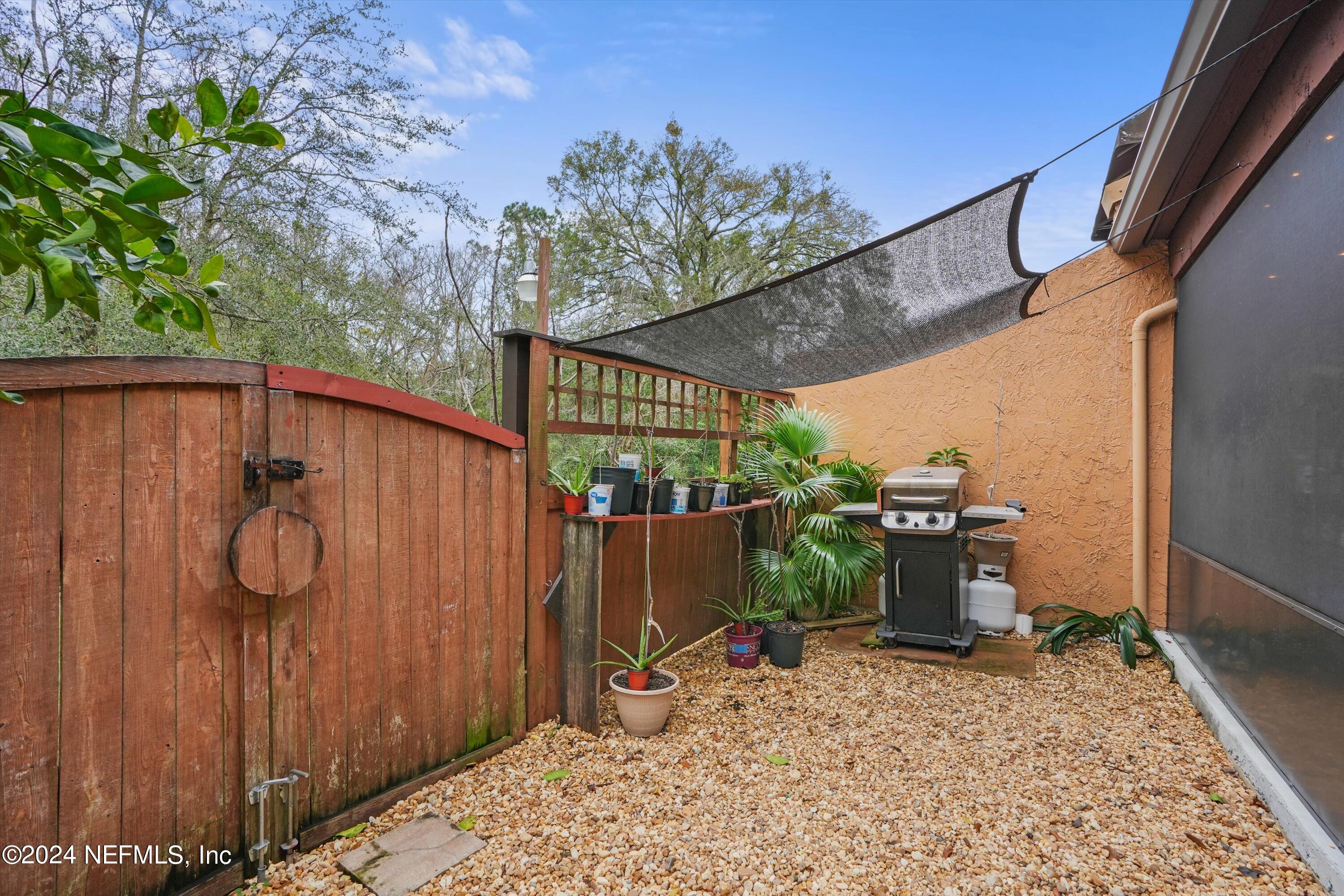 413 ABINGDON Place, #87