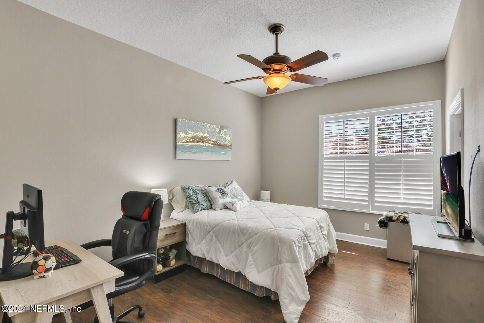 13846 ATLANTIC Boulevard, 201