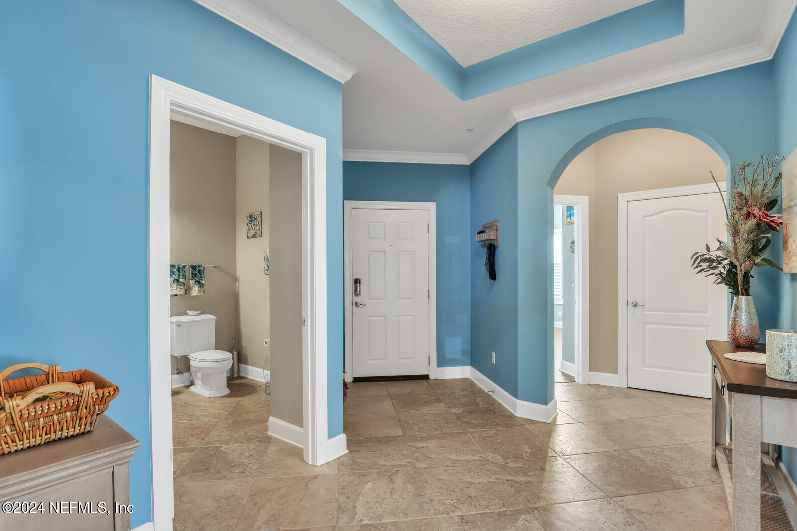 13846 ATLANTIC Boulevard, 201