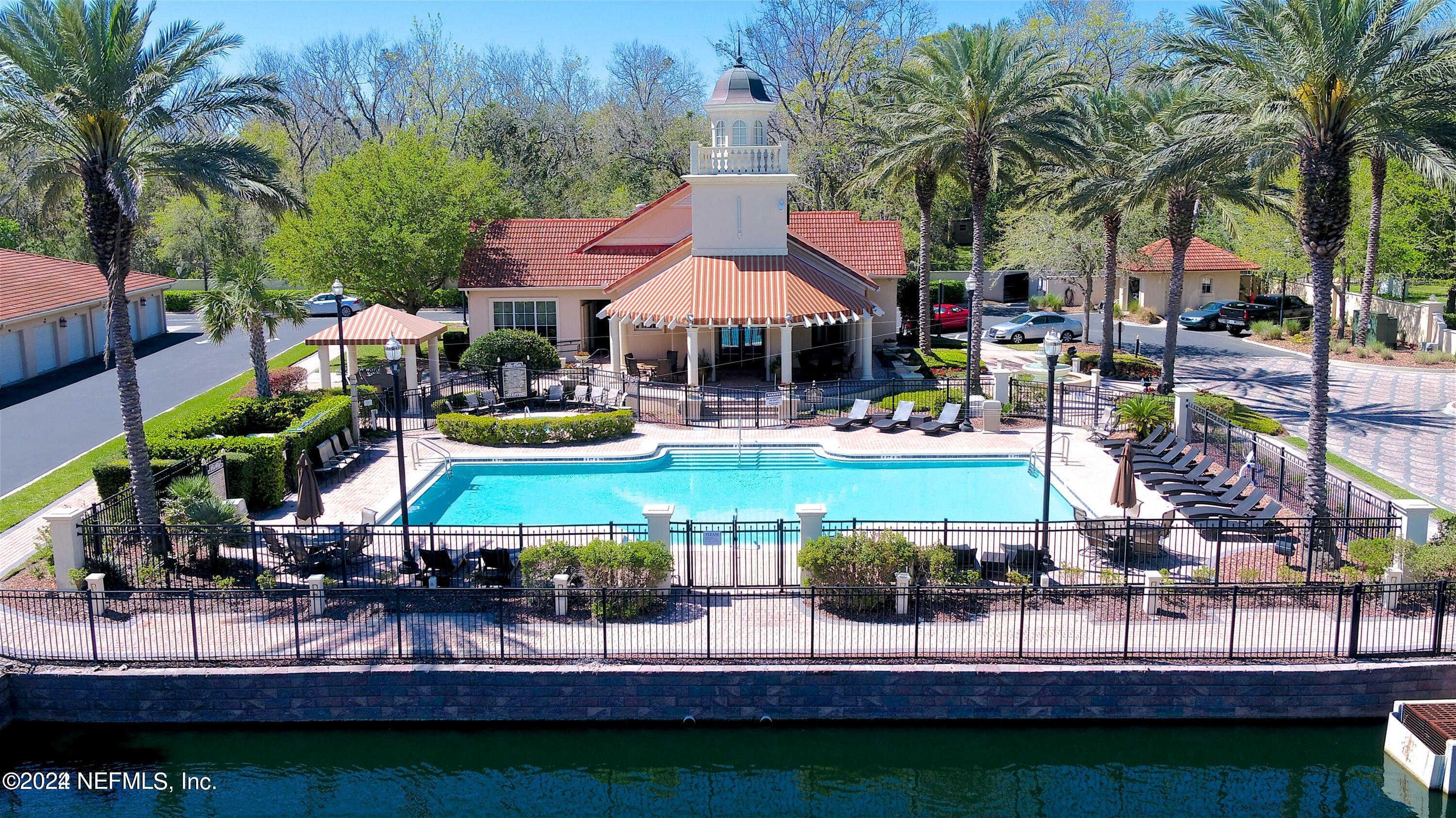 13846 ATLANTIC Boulevard, 201