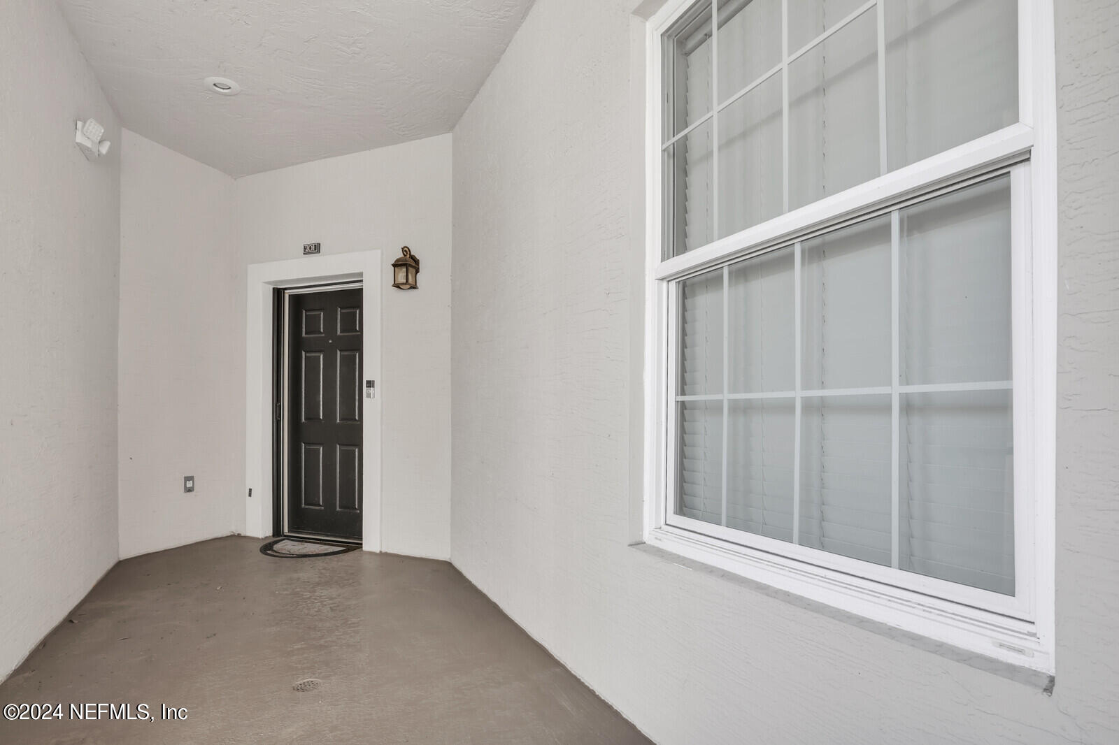 13846 ATLANTIC Boulevard, 201