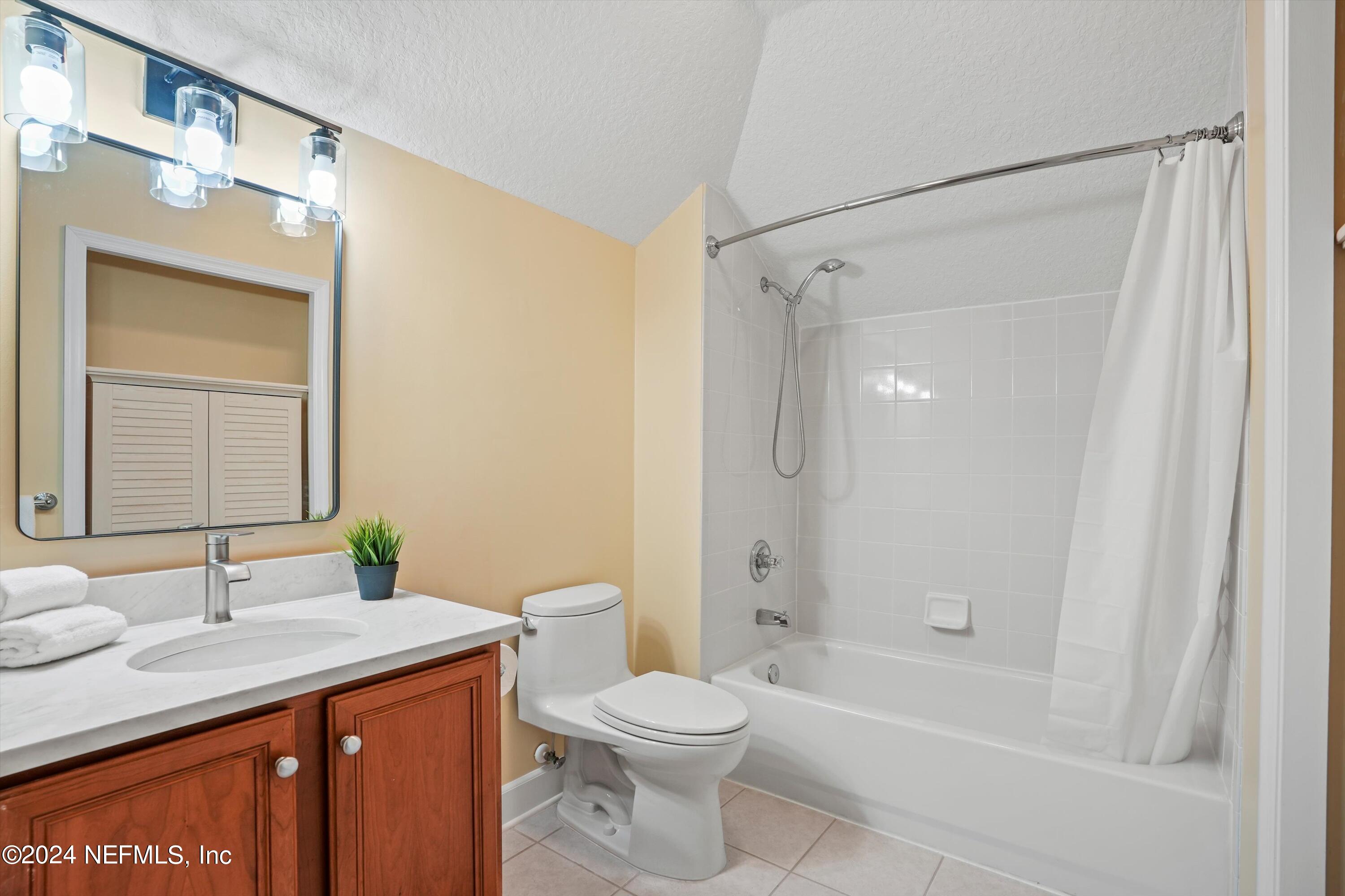 7626 WEXFORD CLUB Drive E