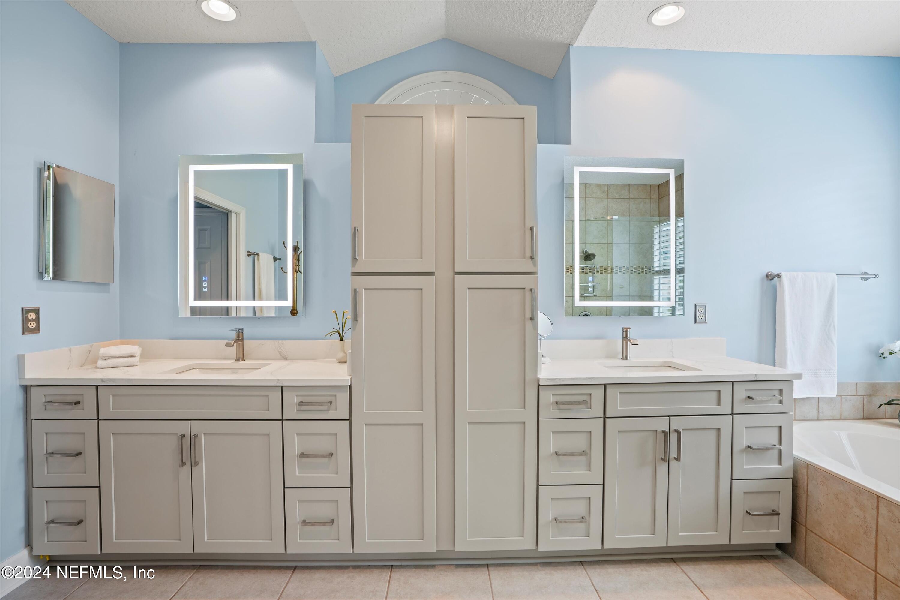 7626 WEXFORD CLUB Drive E