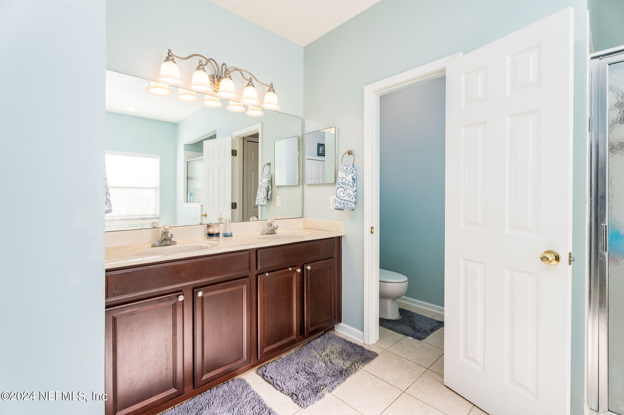 1523 ASHLEE BRANCH Way