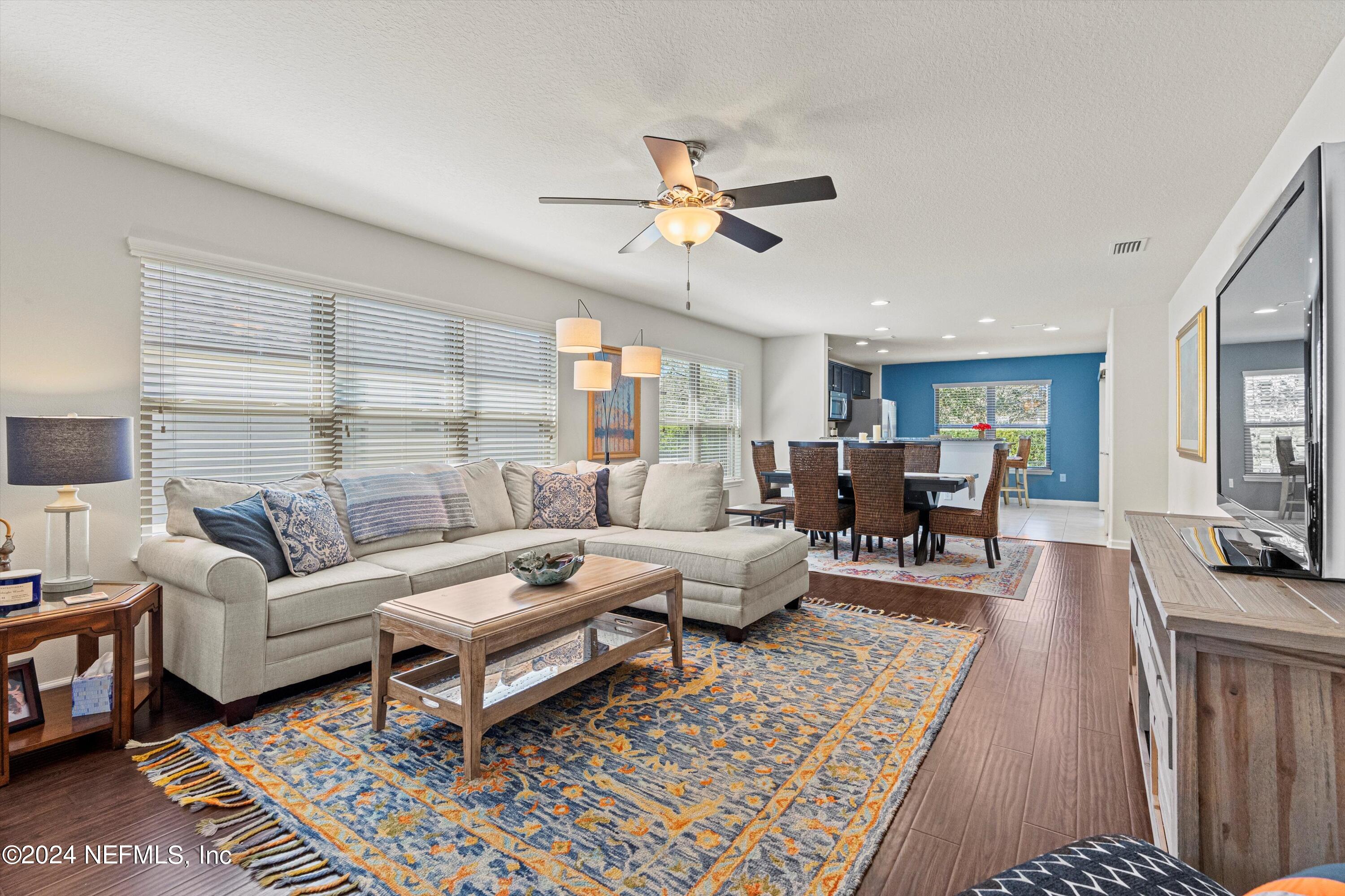 31 CYPRESS BAY Drive