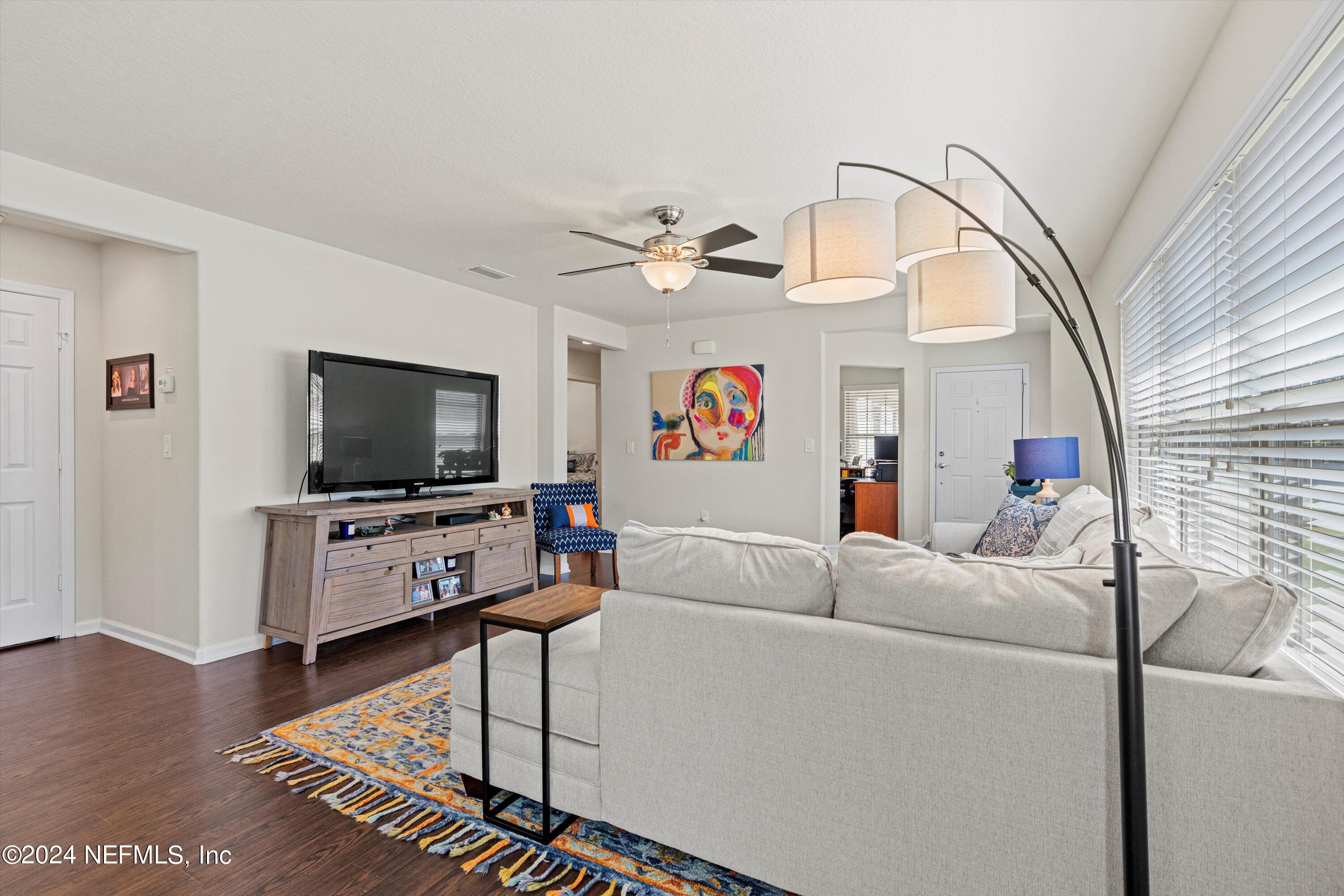 31 CYPRESS BAY Drive