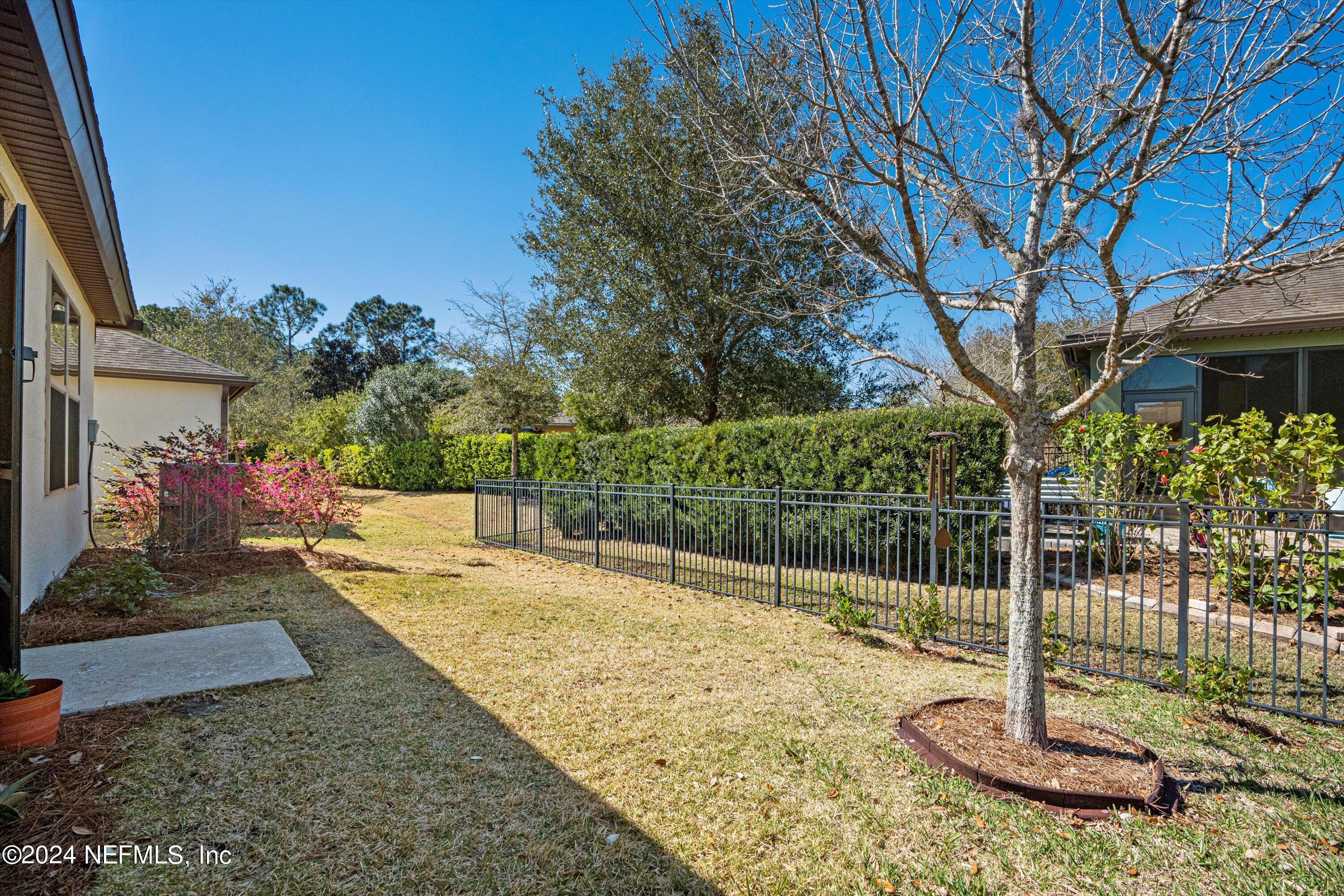 31 CYPRESS BAY Drive