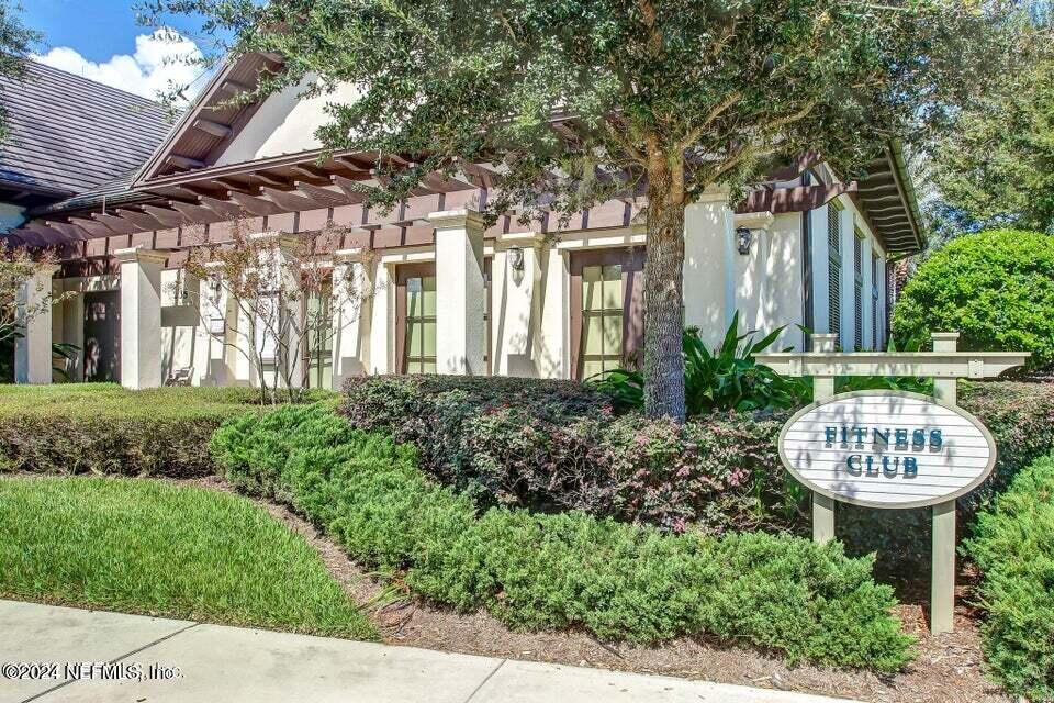 31 CYPRESS BAY Drive