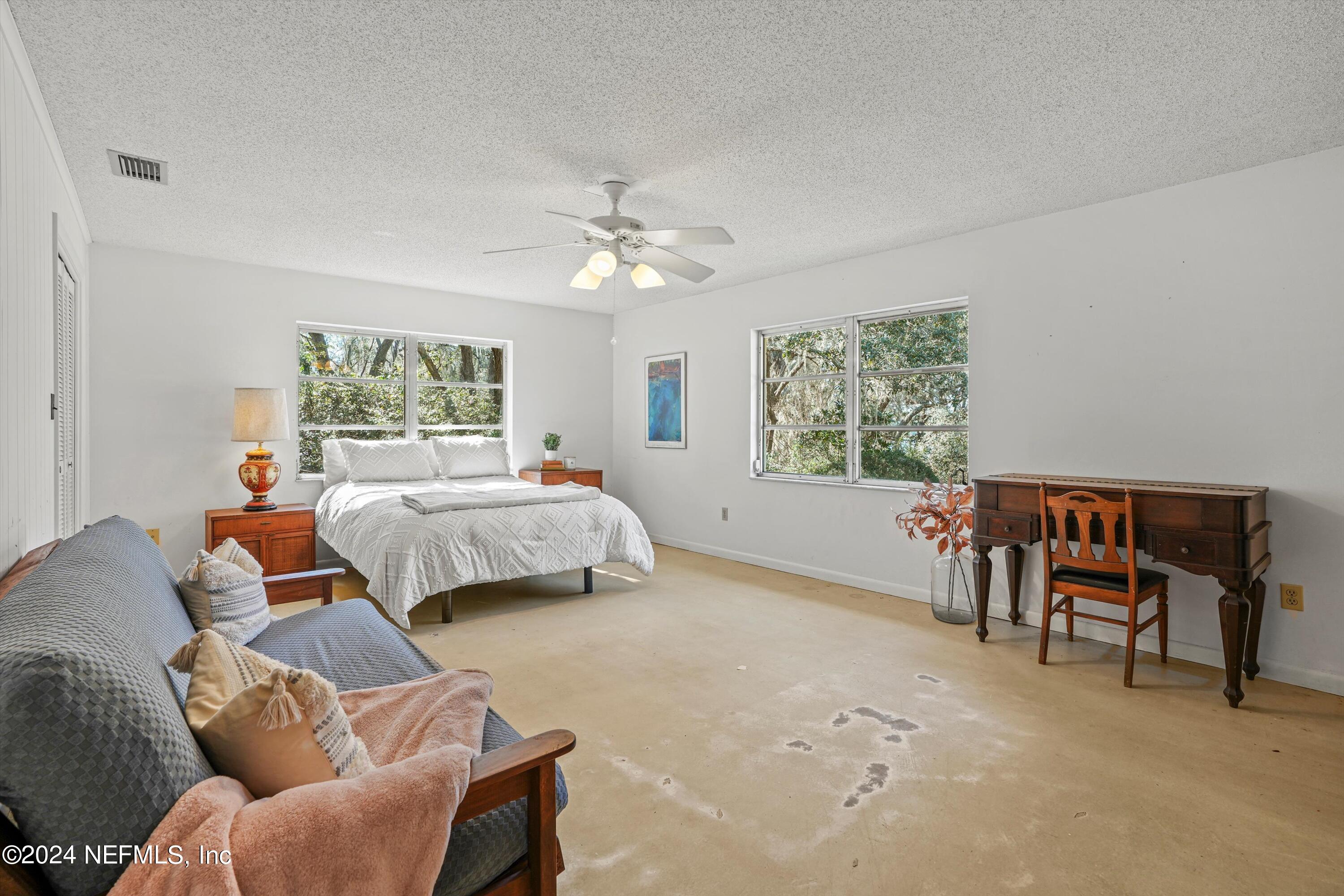 150 SUNSET STRIP Drive