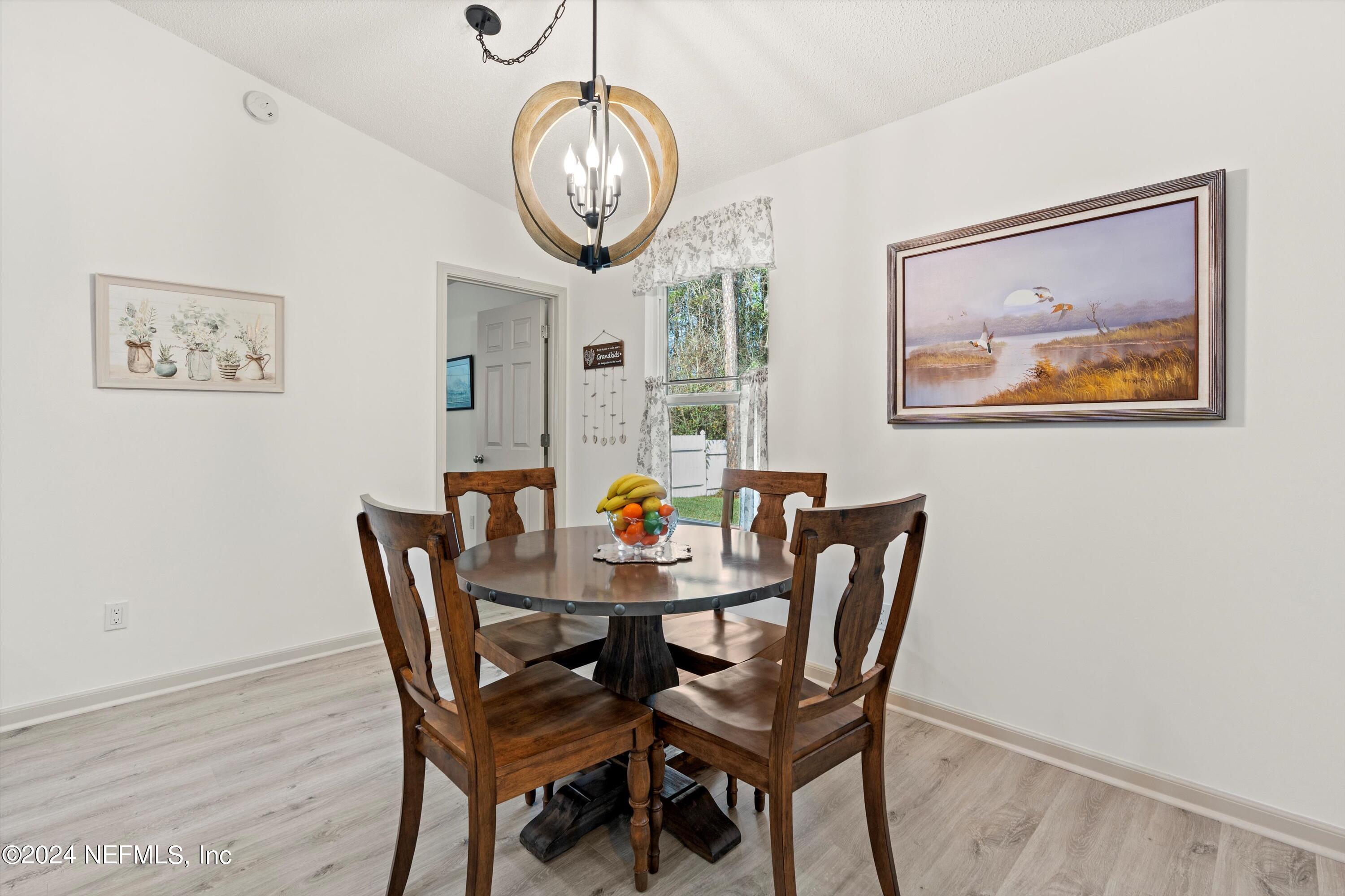 180 SOUTHERN GROVE Drive