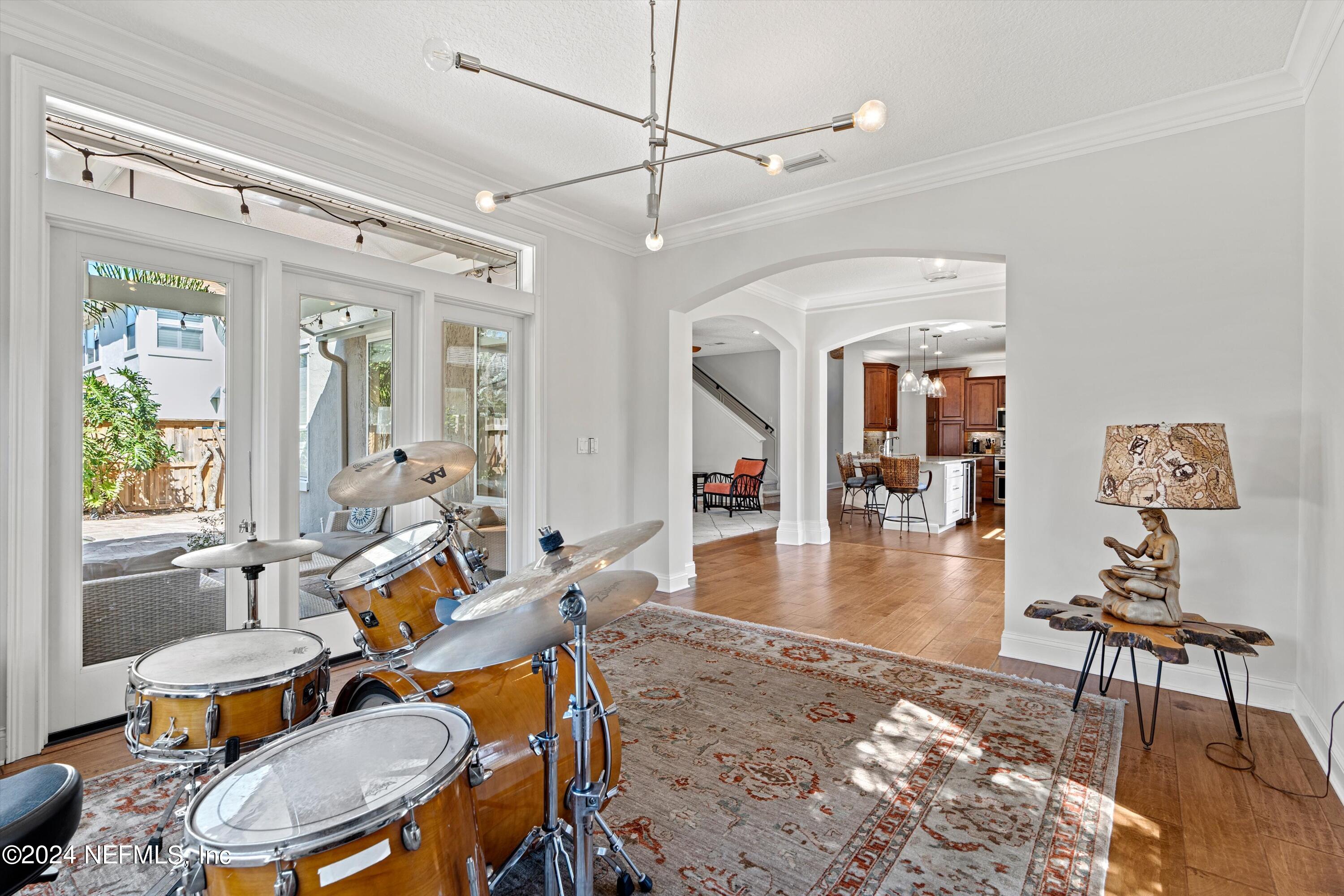 3551 BAY ISLAND Circle