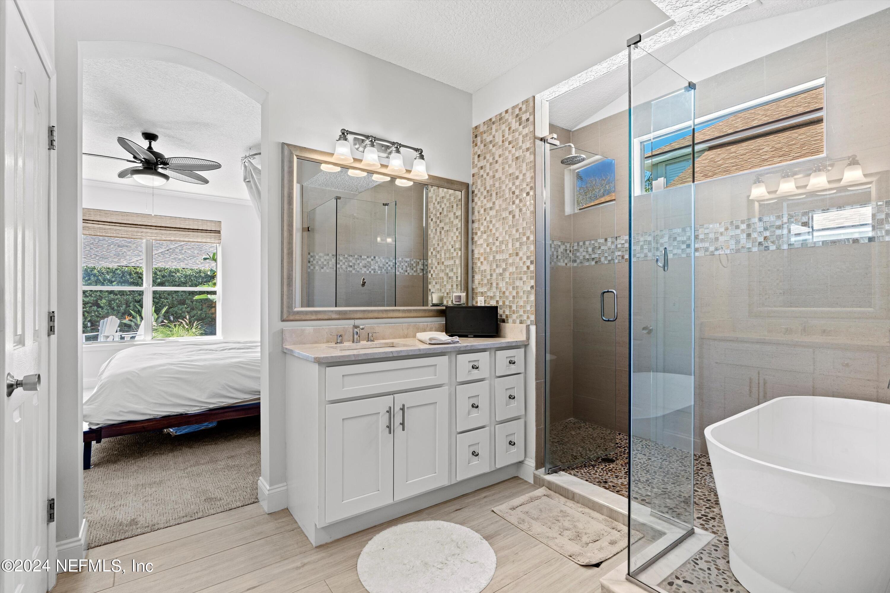 3551 BAY ISLAND Circle