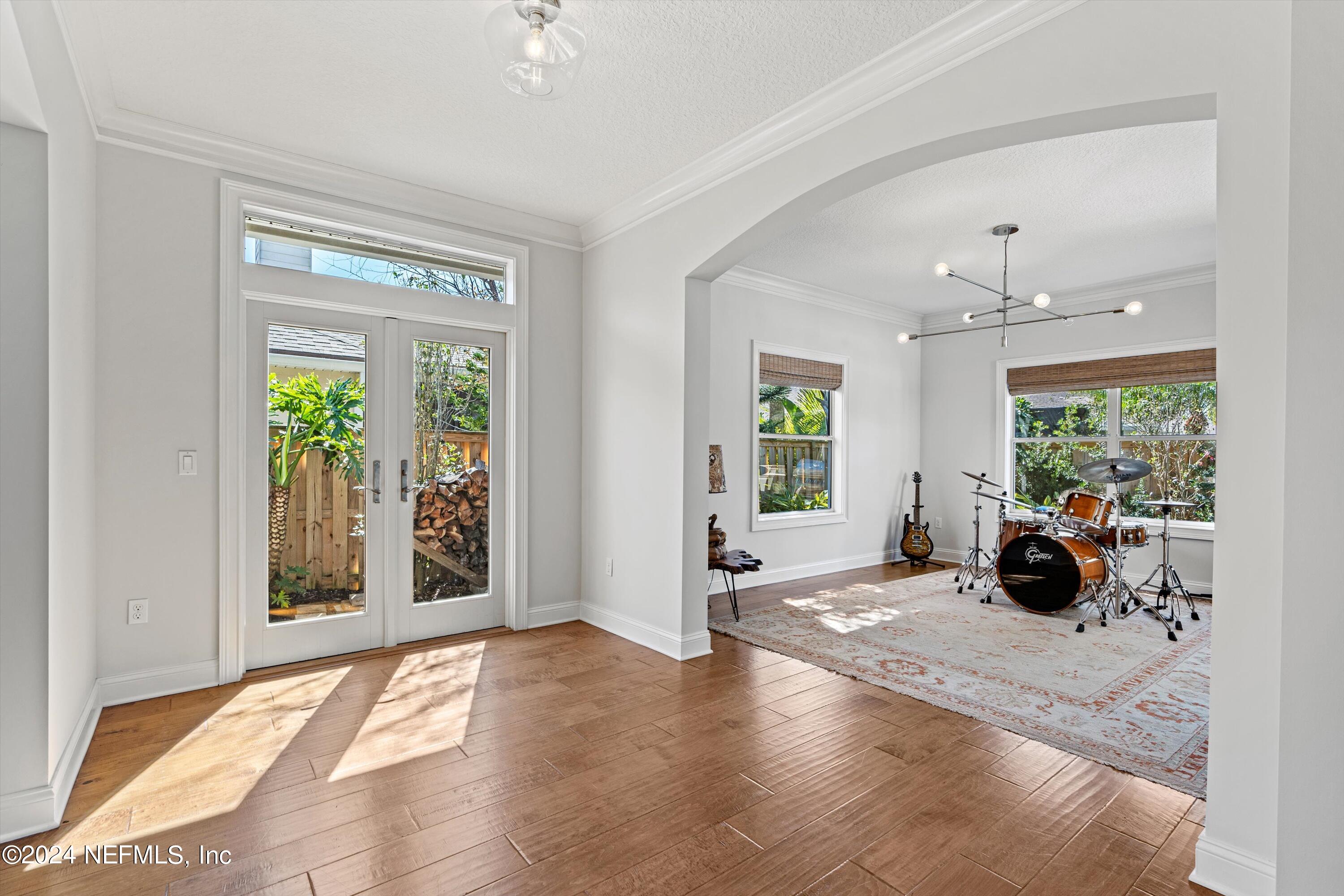 3551 BAY ISLAND Circle