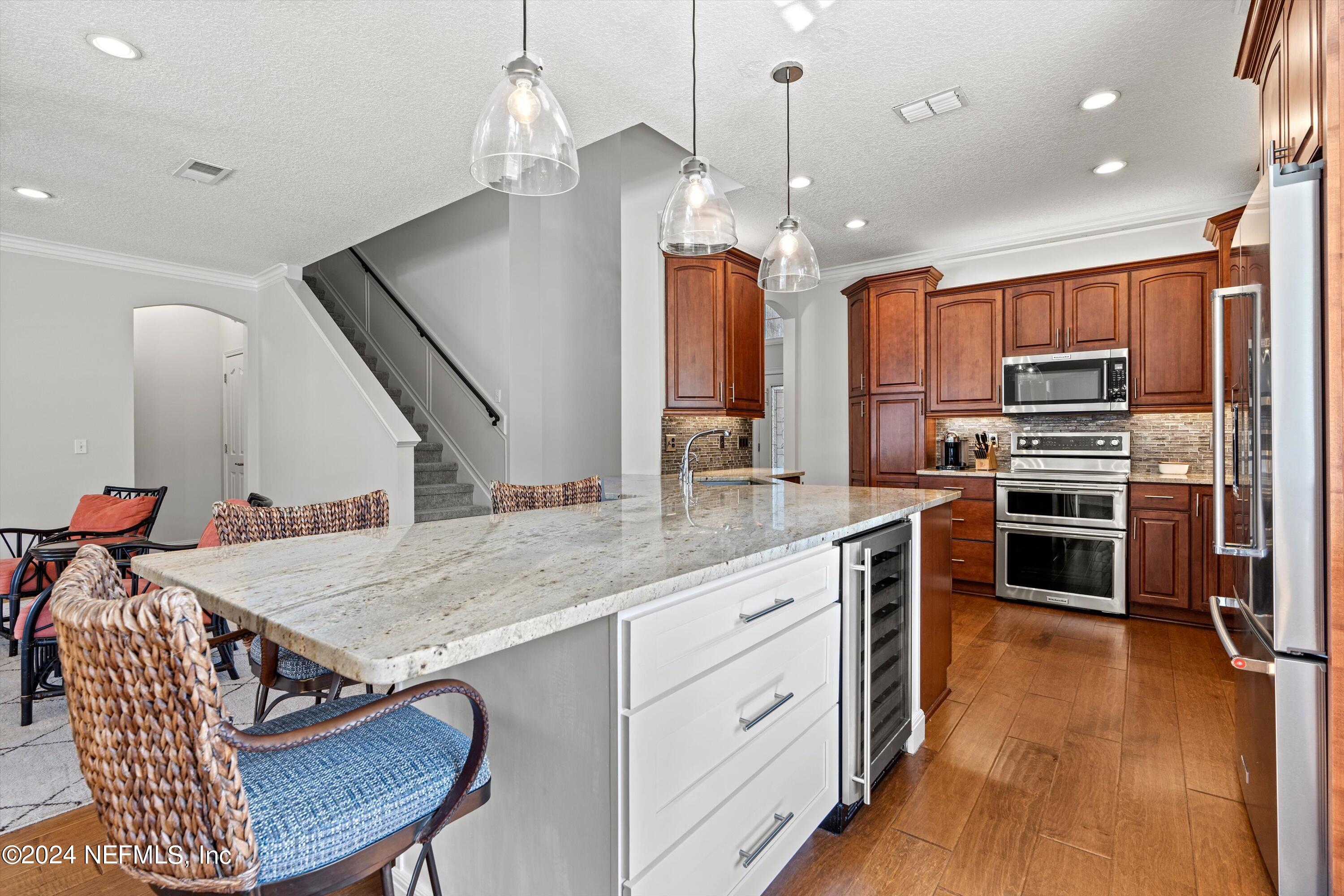 3551 BAY ISLAND Circle