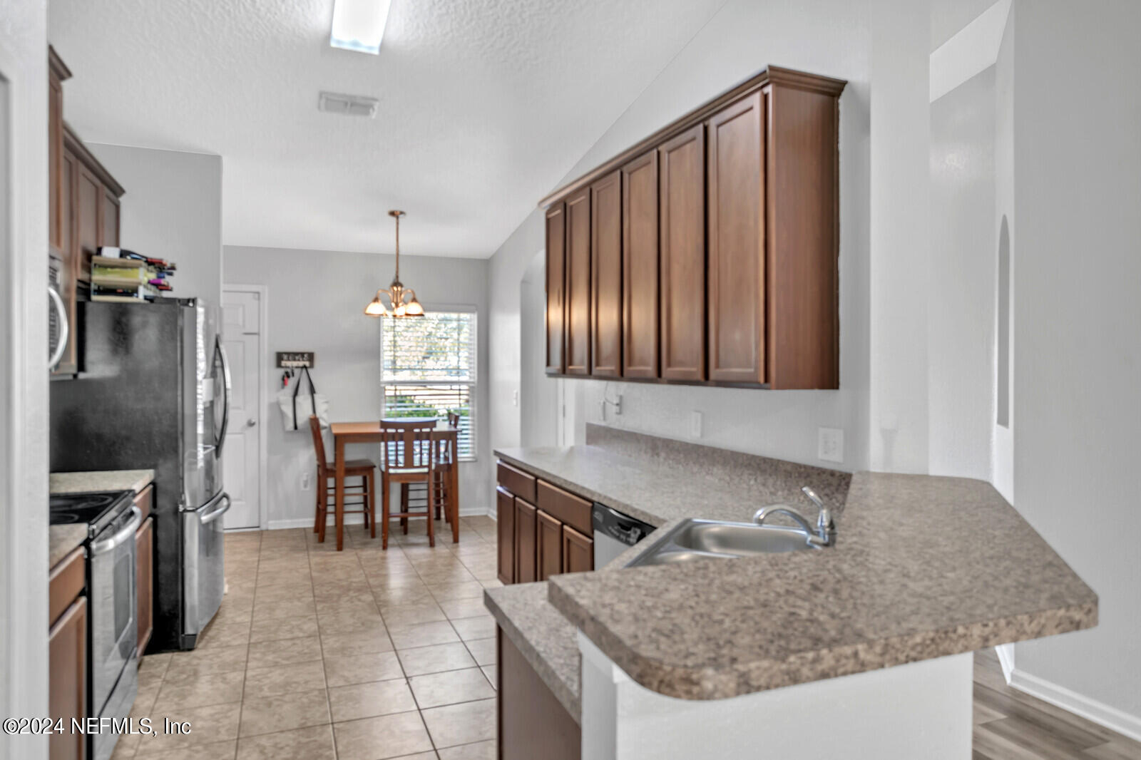 10251 DRIFTWOOD HILLS Drive