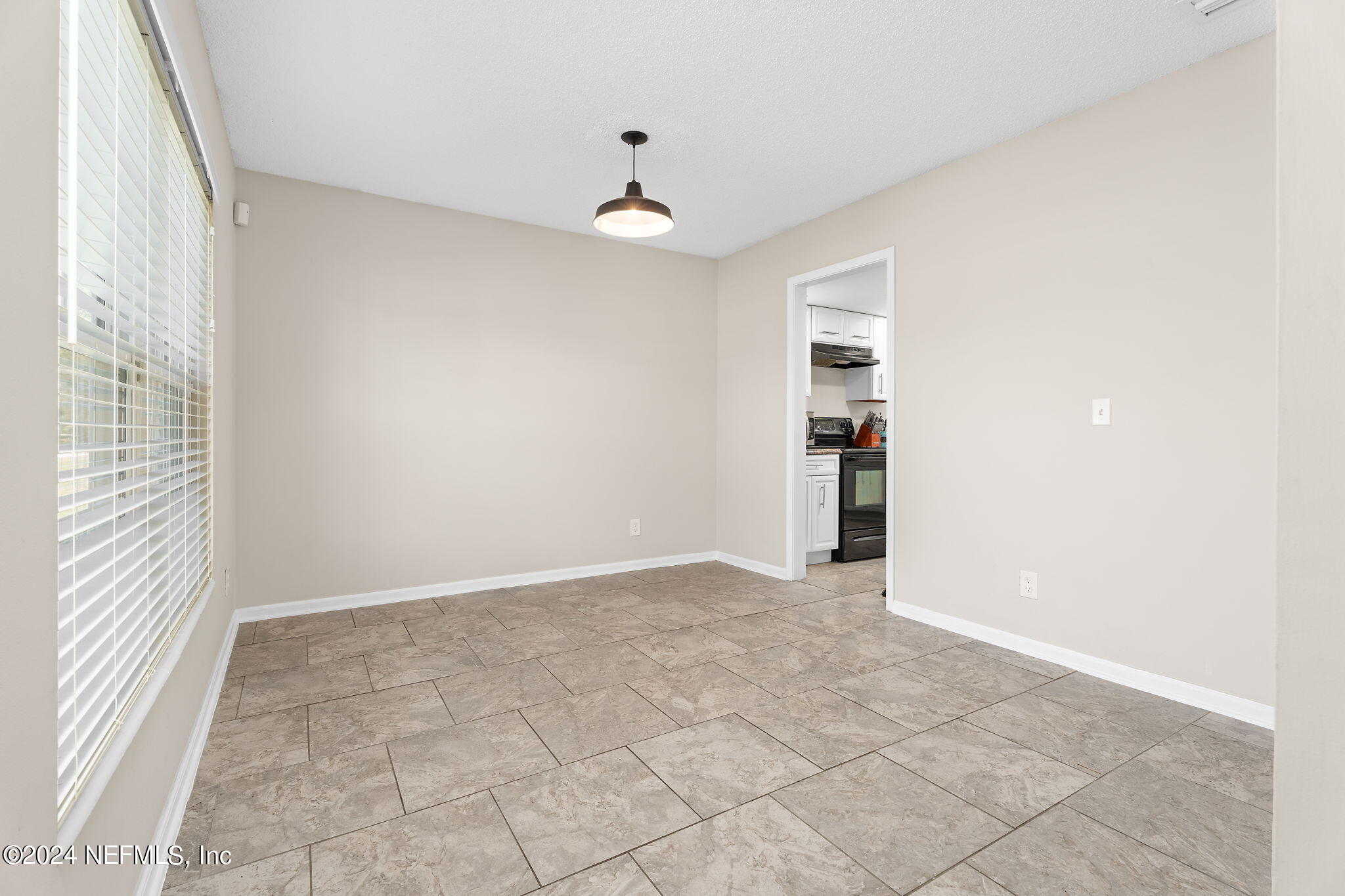 8549 BLACKBERRY Lane E