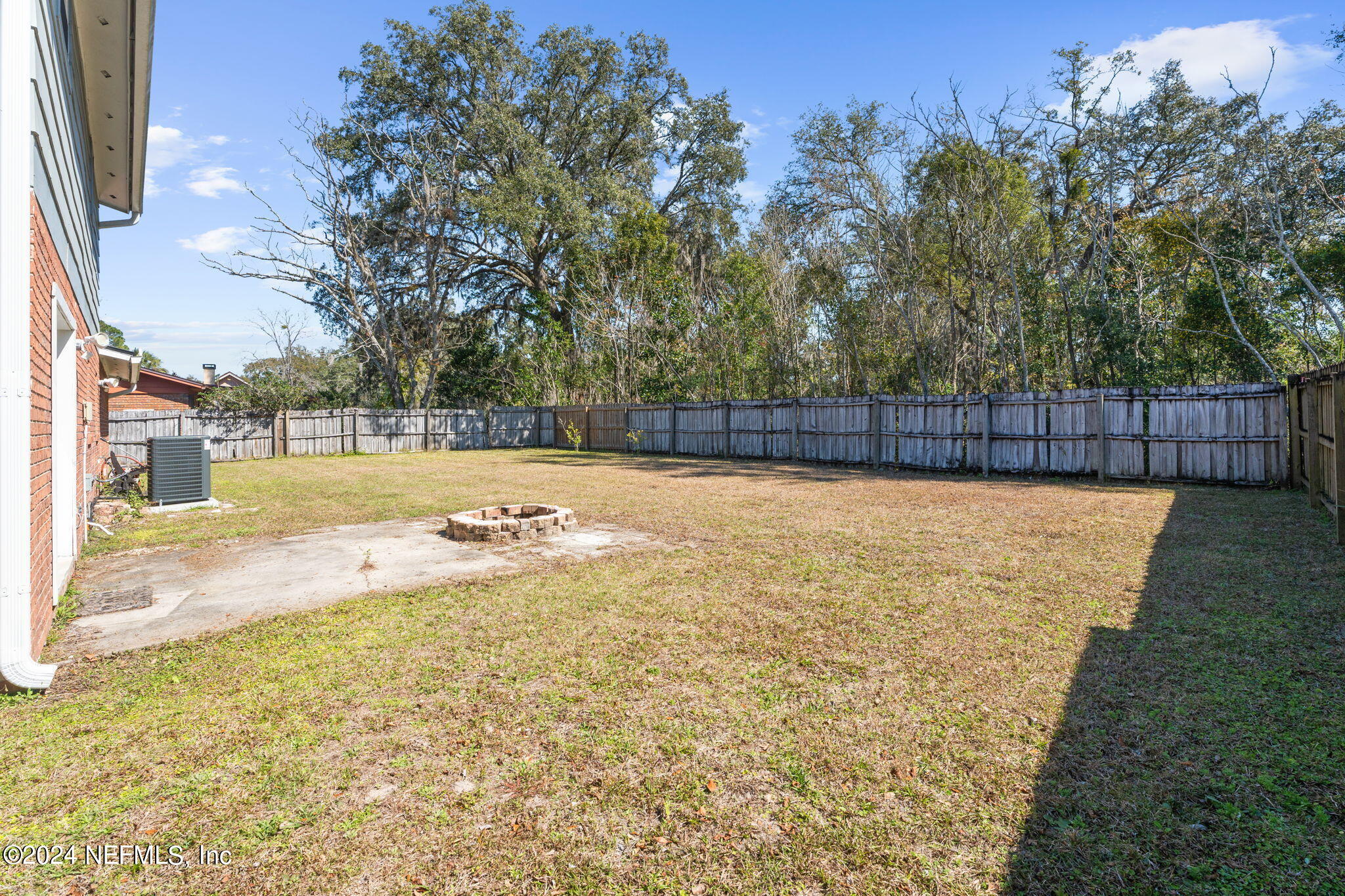 8549 BLACKBERRY Lane E