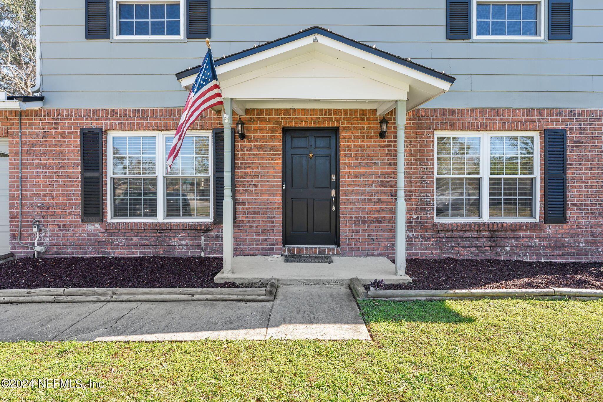 8549 BLACKBERRY Lane E