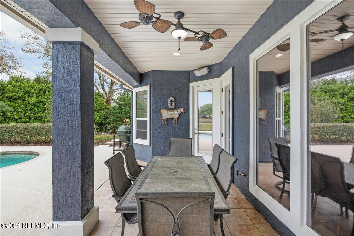 422 SUMMERSET Drive