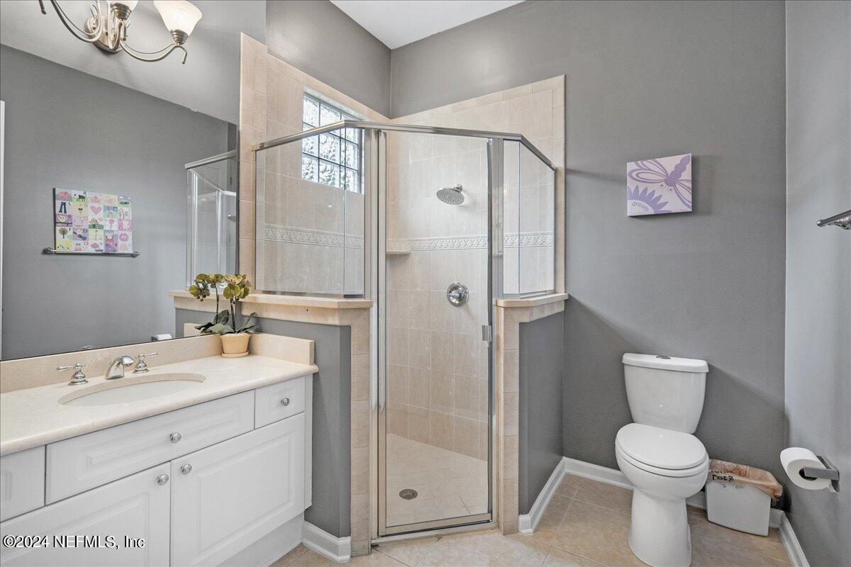 422 SUMMERSET Drive