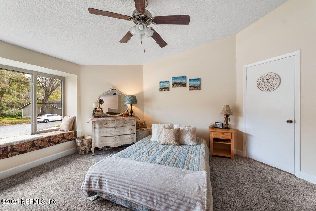 1818 HIGH BROOK Court