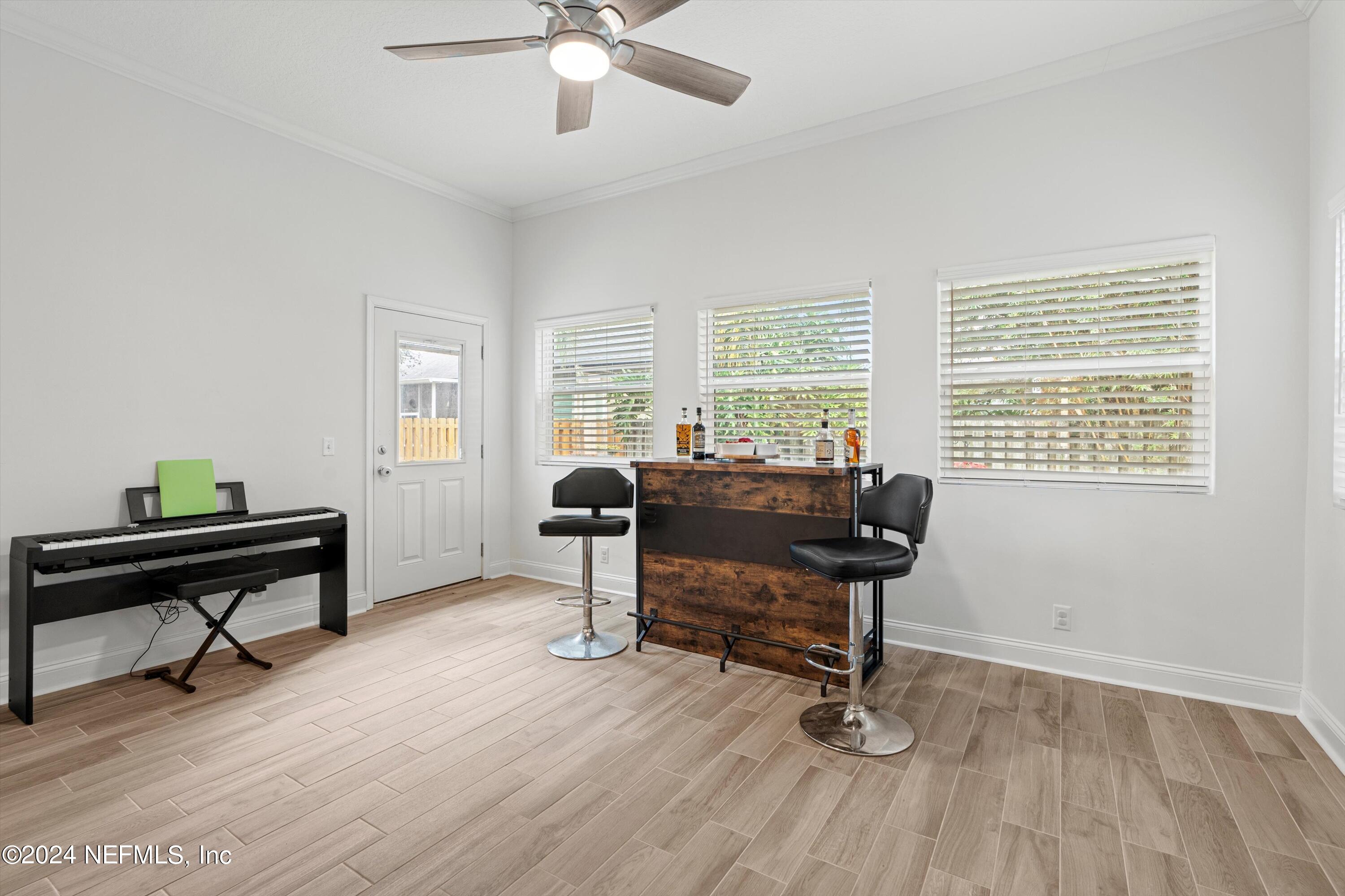 3536 BAY ISLAND Circle