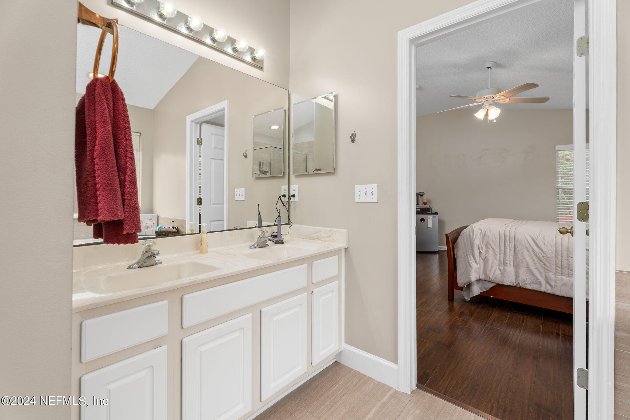 1056 BECKINGHAM Drive