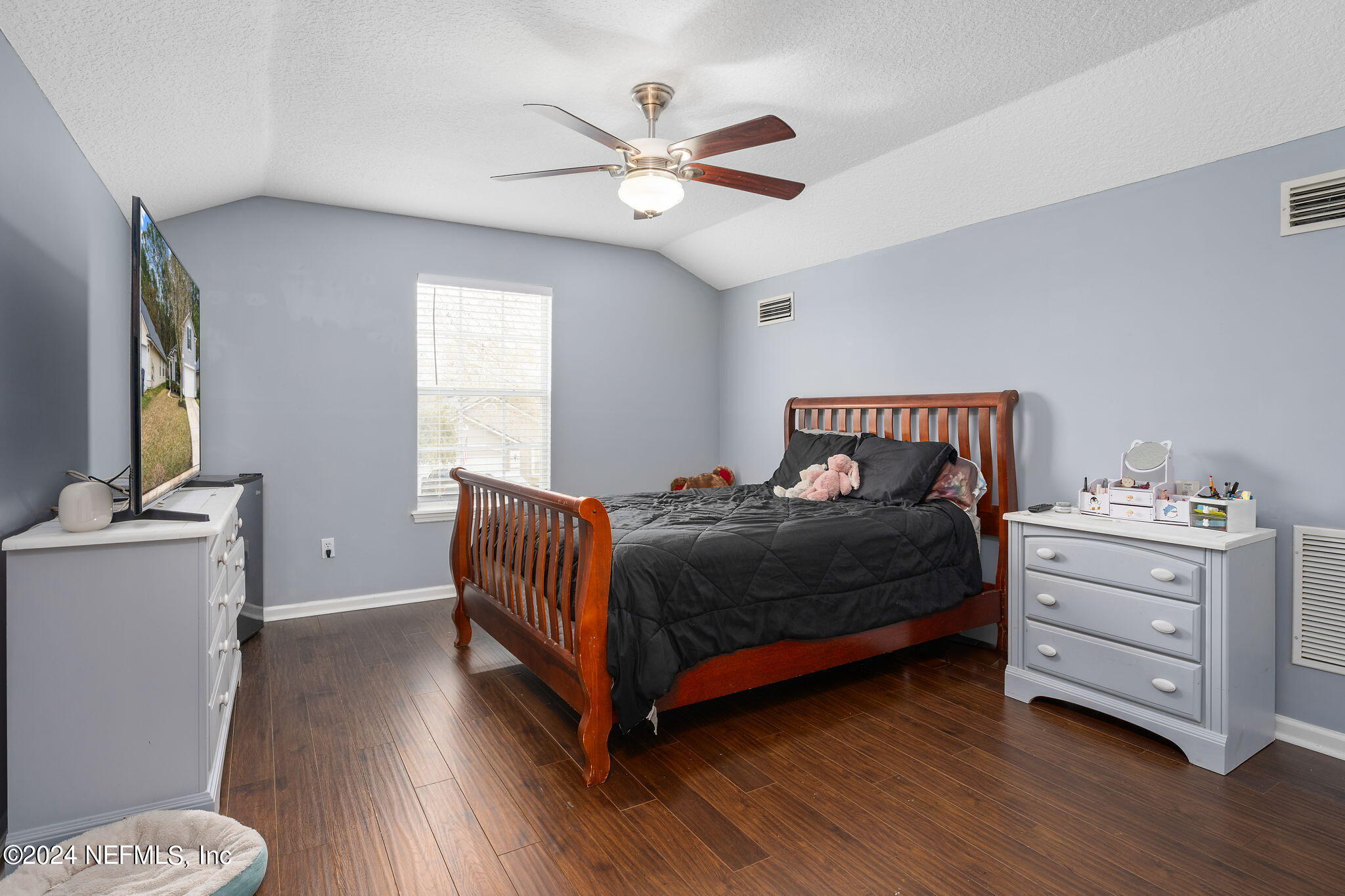 1056 BECKINGHAM Drive