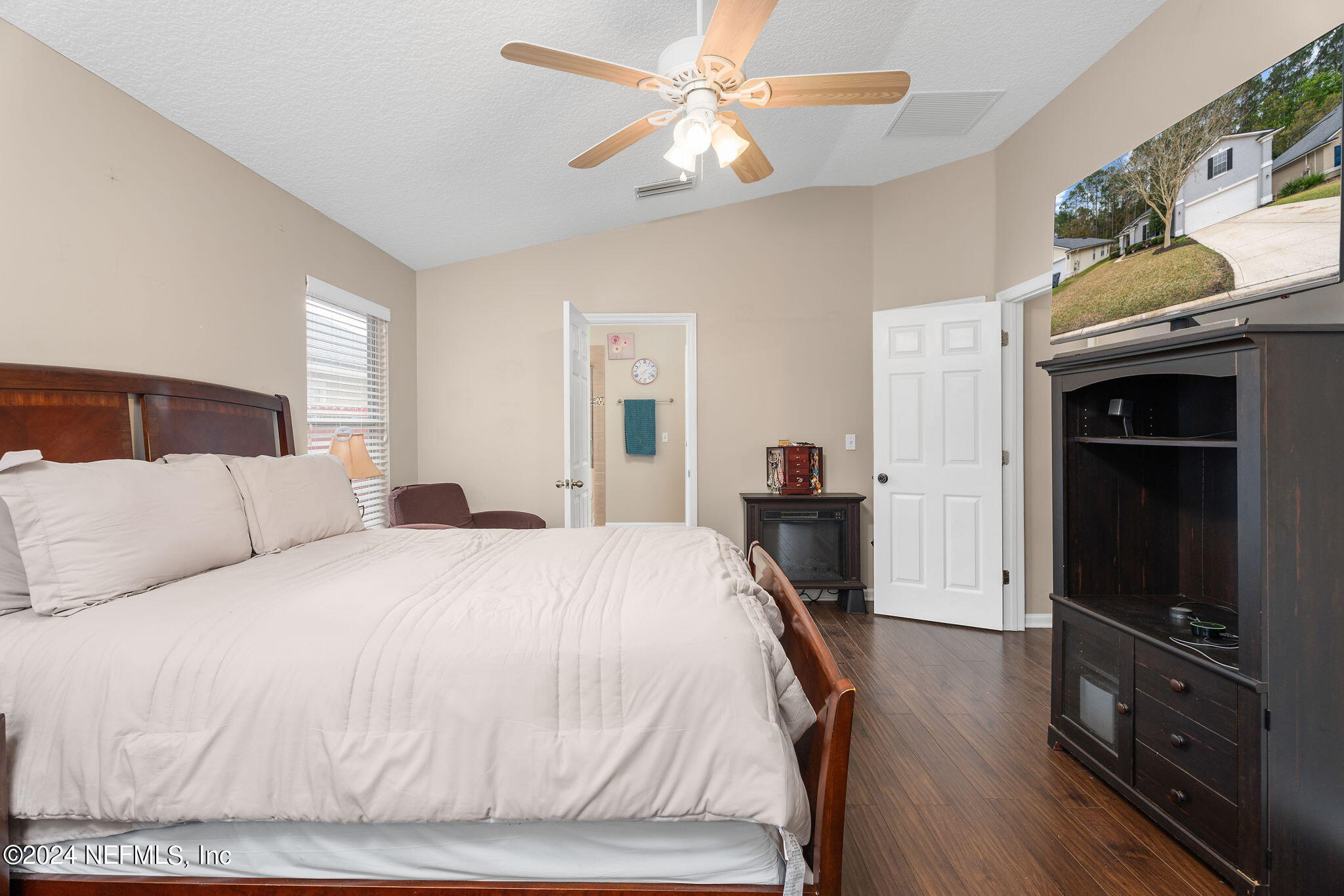 1056 BECKINGHAM Drive