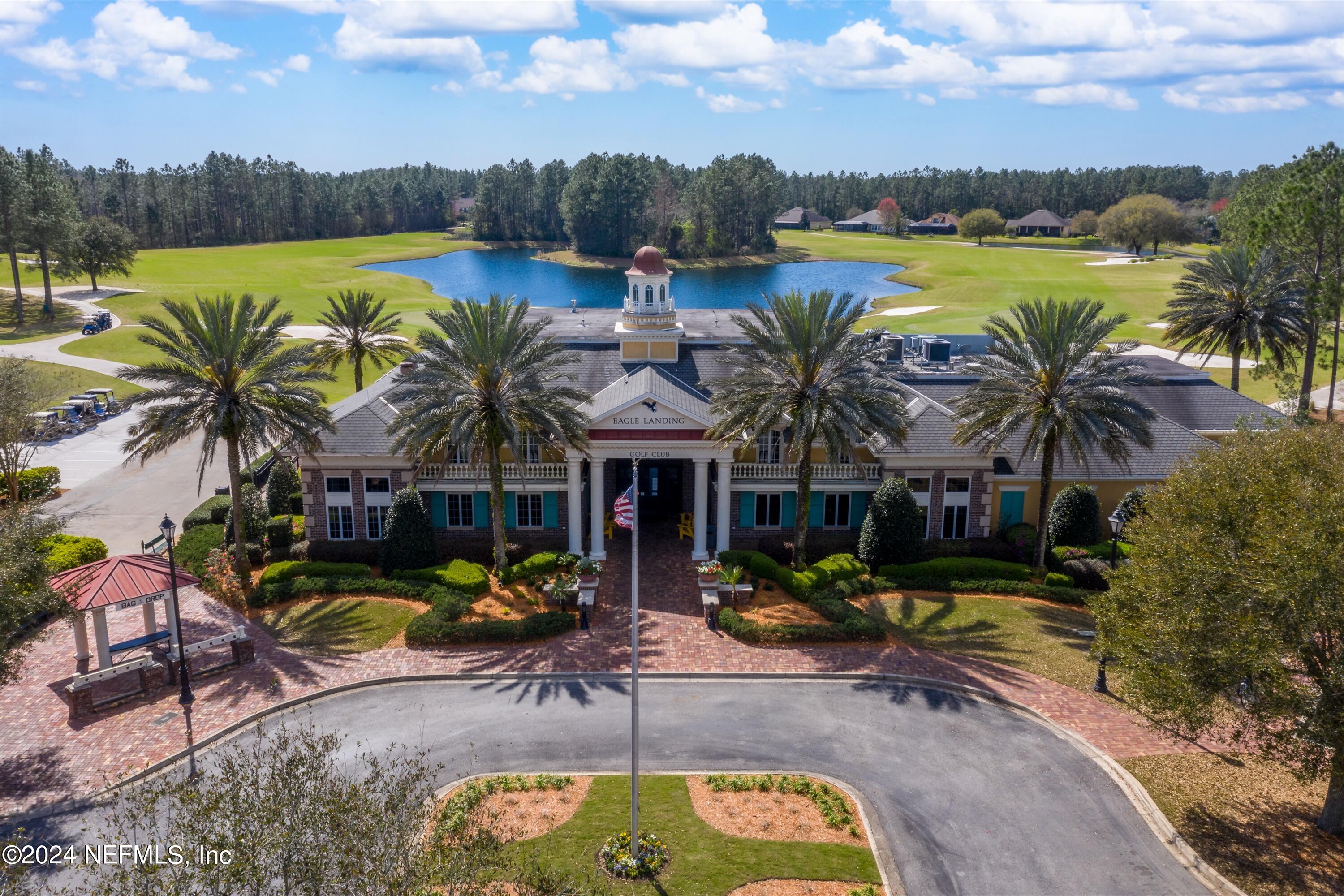 1055 SOUTHERN HILLS Drive