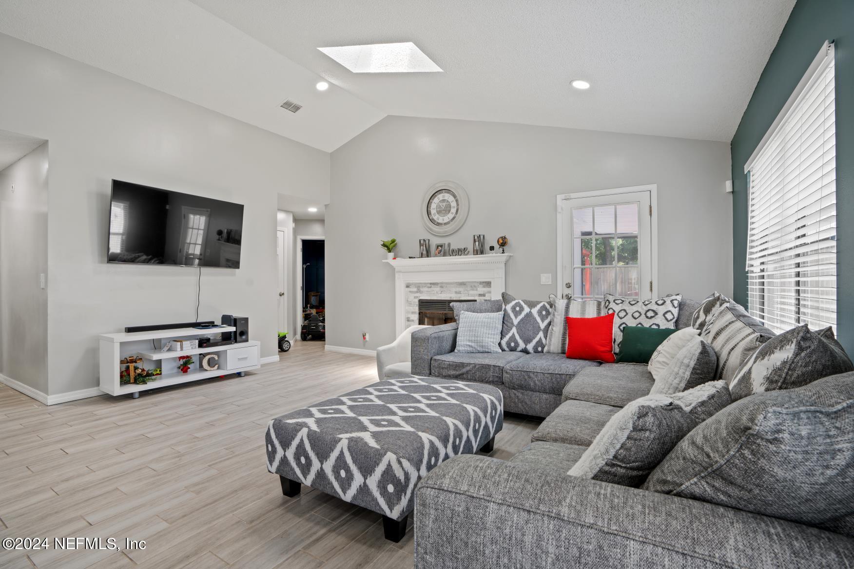 7109 FT CAROLINE HILLS Drive