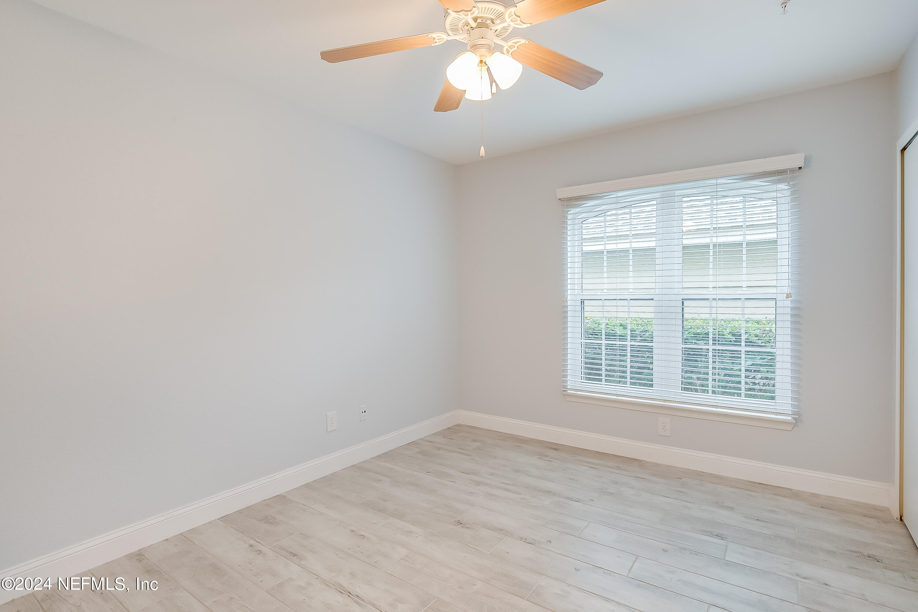 1701 THE GREENS Way, 1411