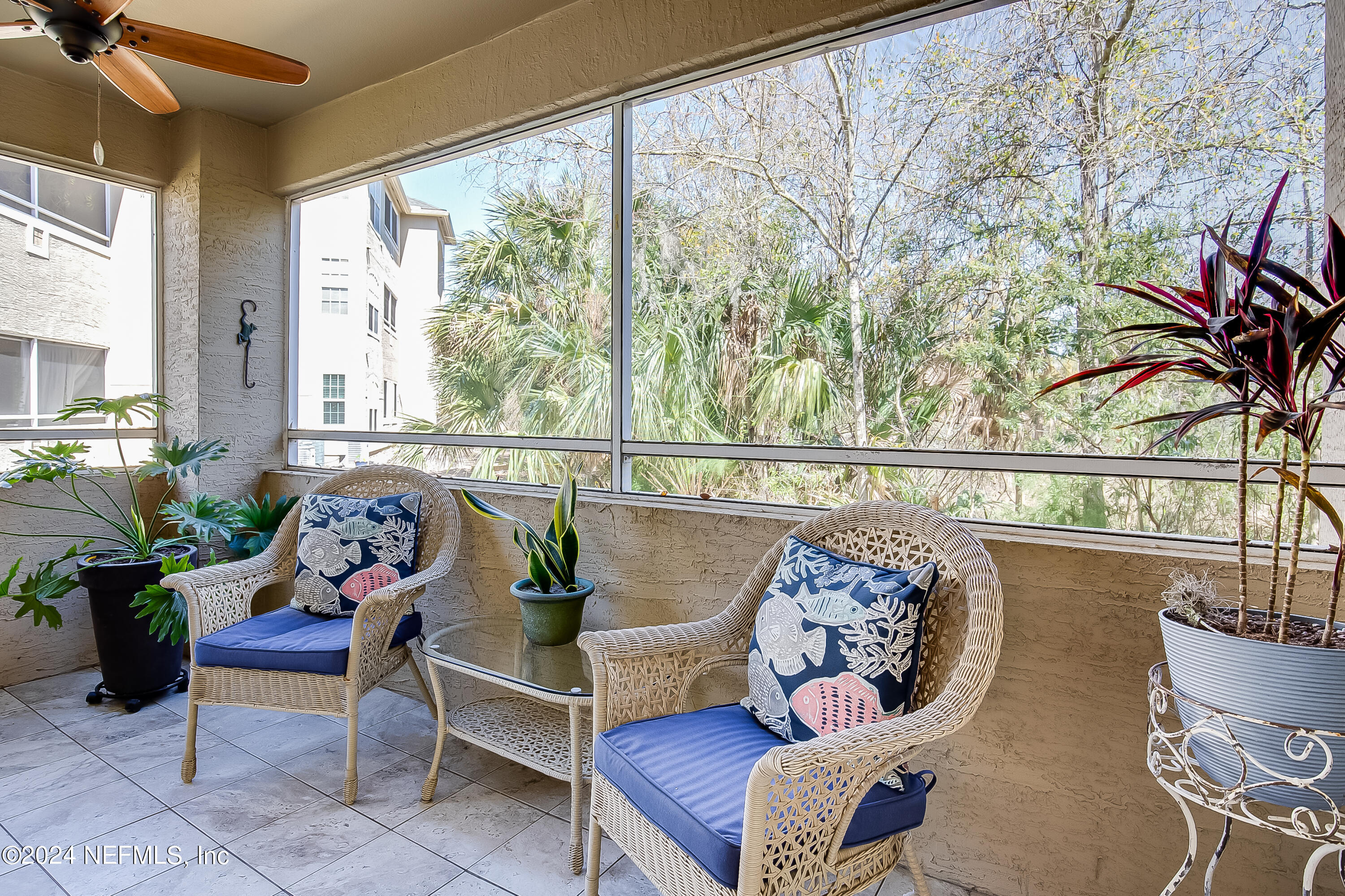 1701 THE GREENS Way, 1411