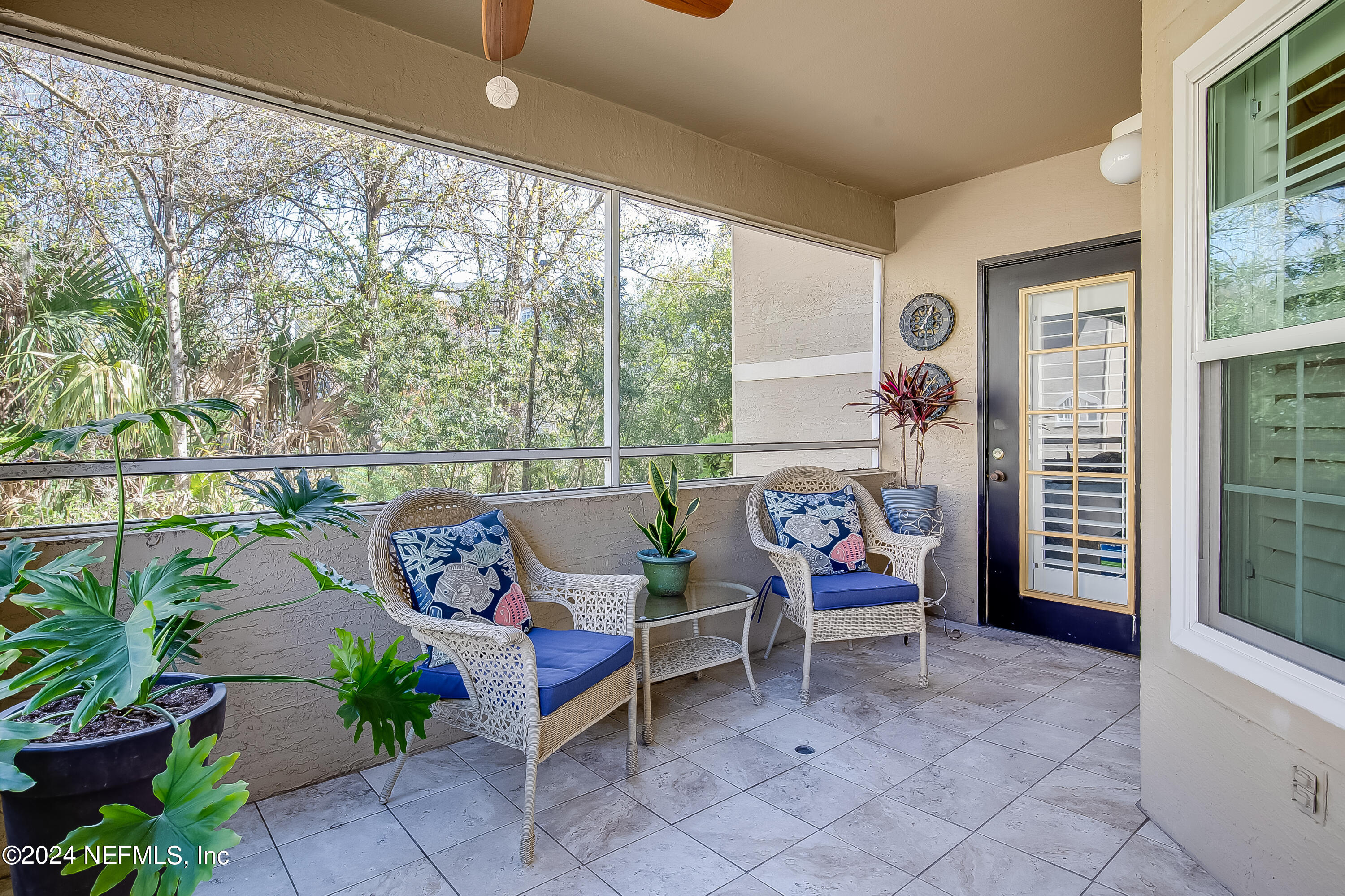 1701 THE GREENS Way, 1411