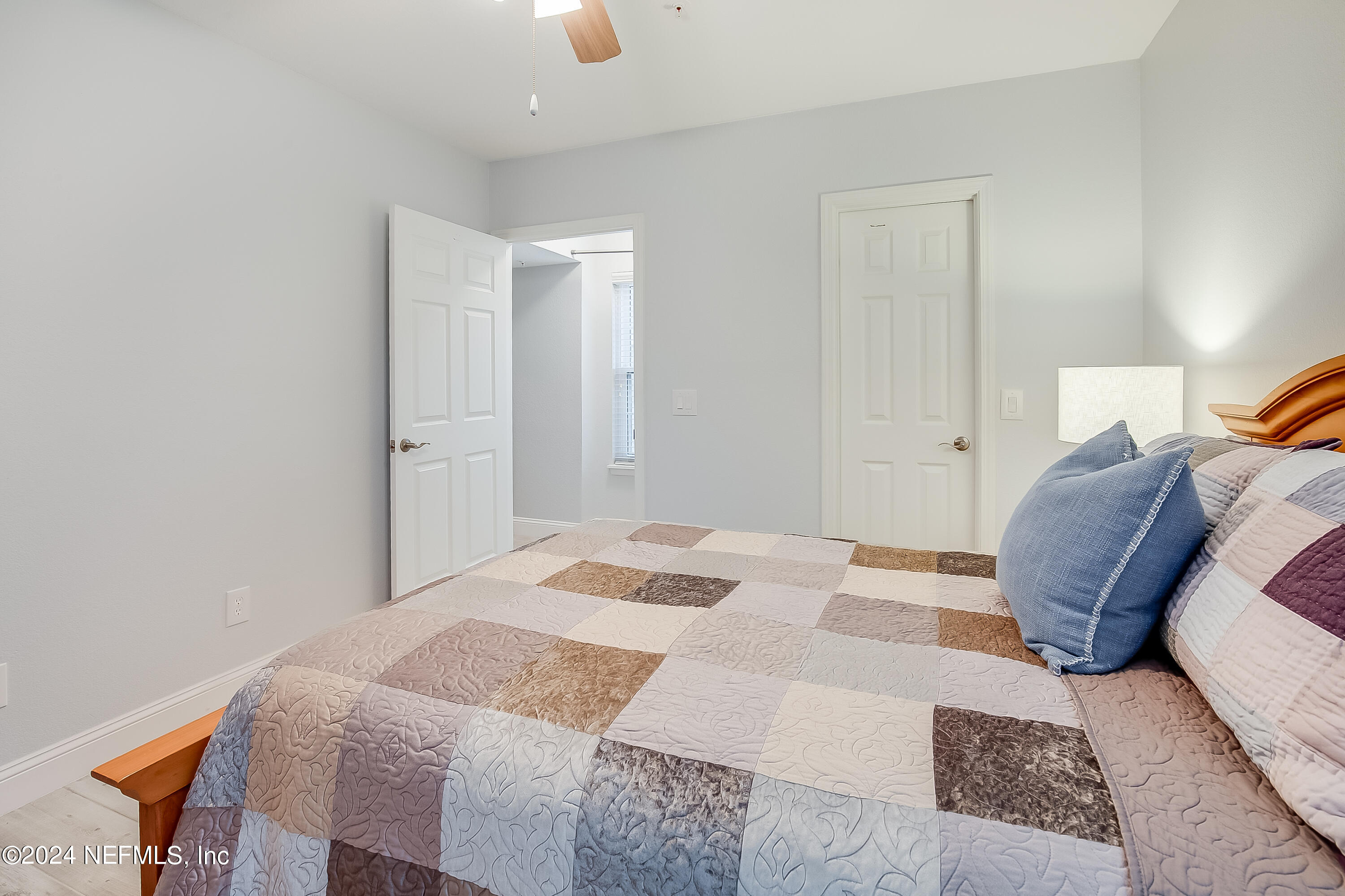 1701 THE GREENS Way, 1411