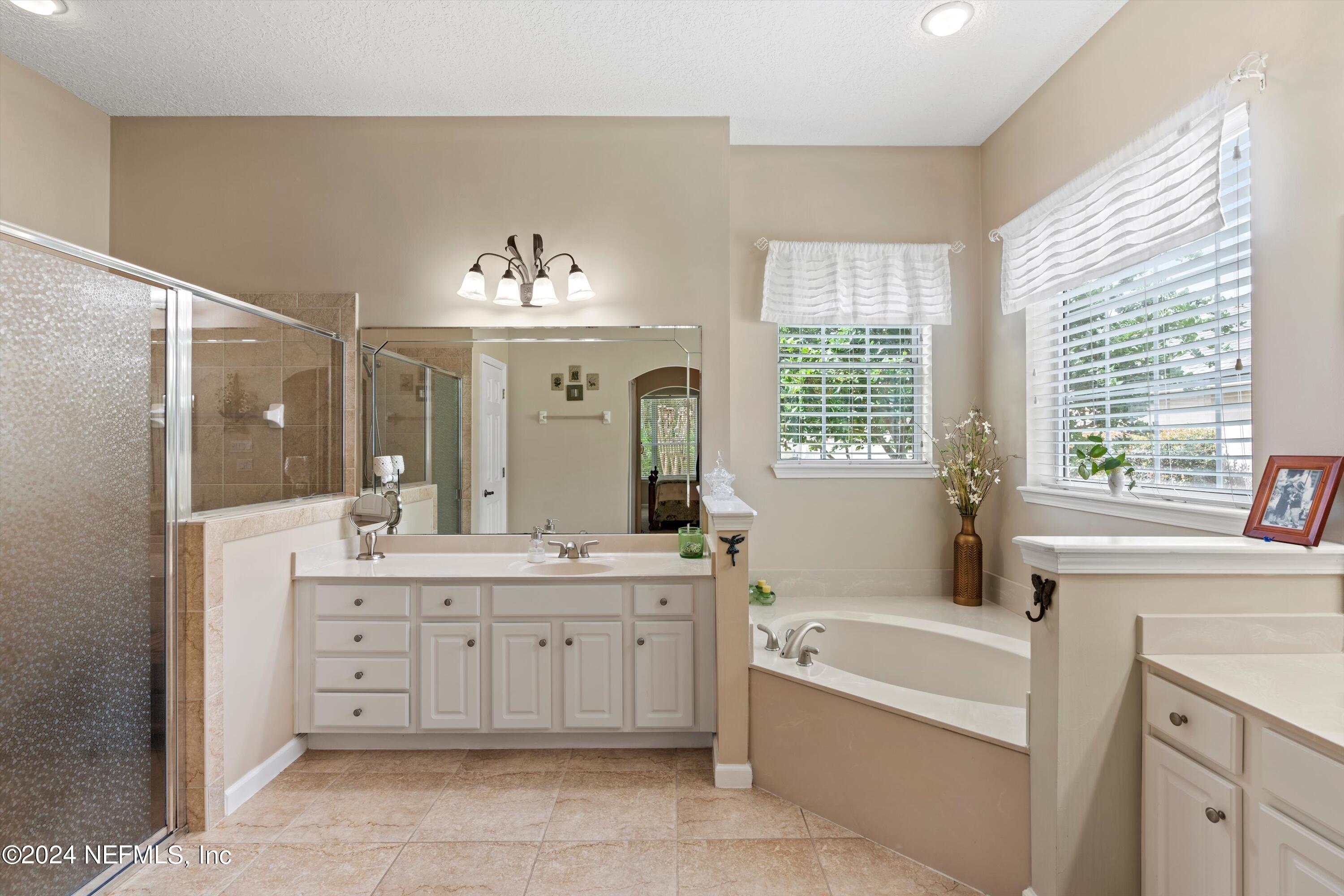 1661 FAIRWAY RIDGE Drive