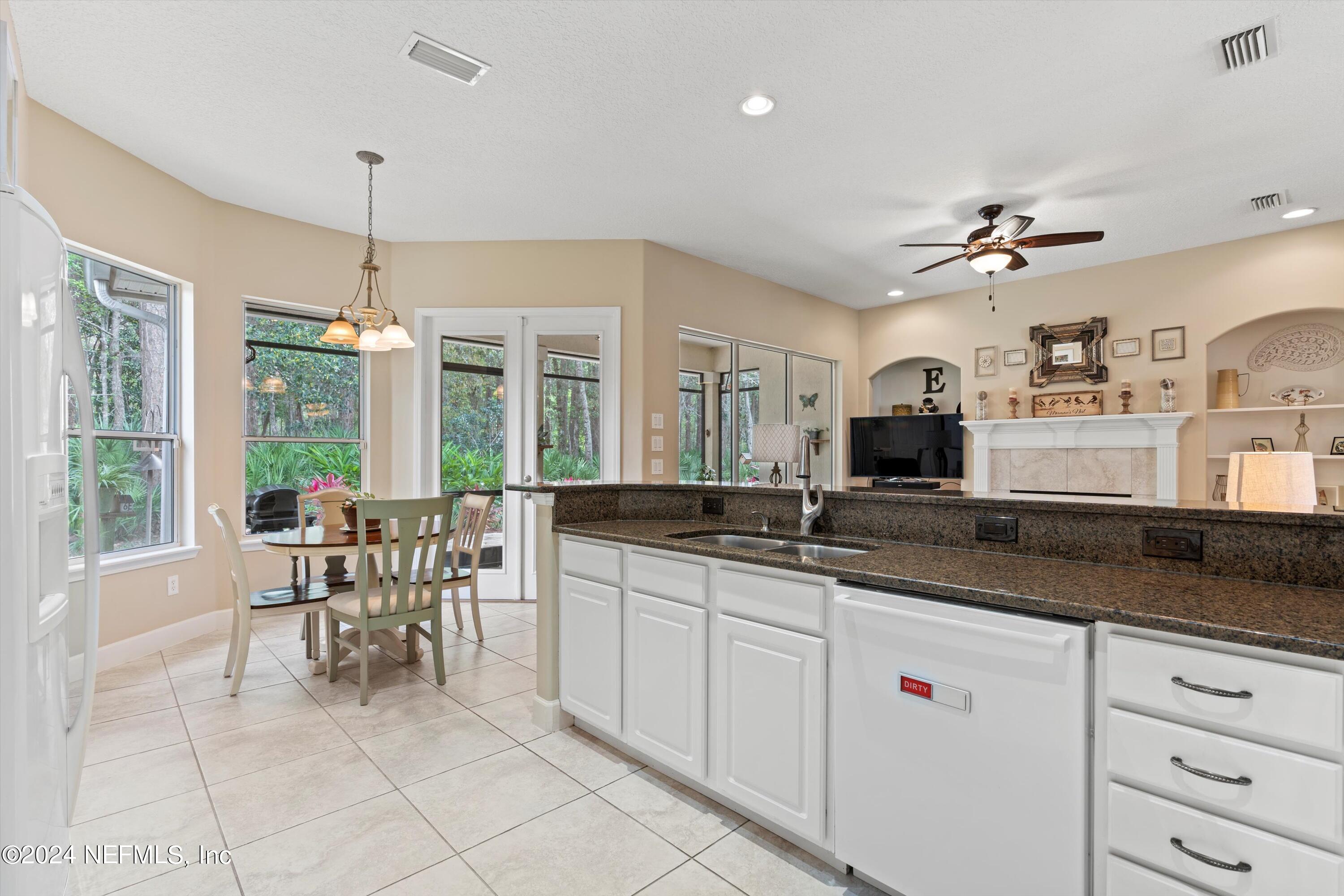 1661 FAIRWAY RIDGE Drive