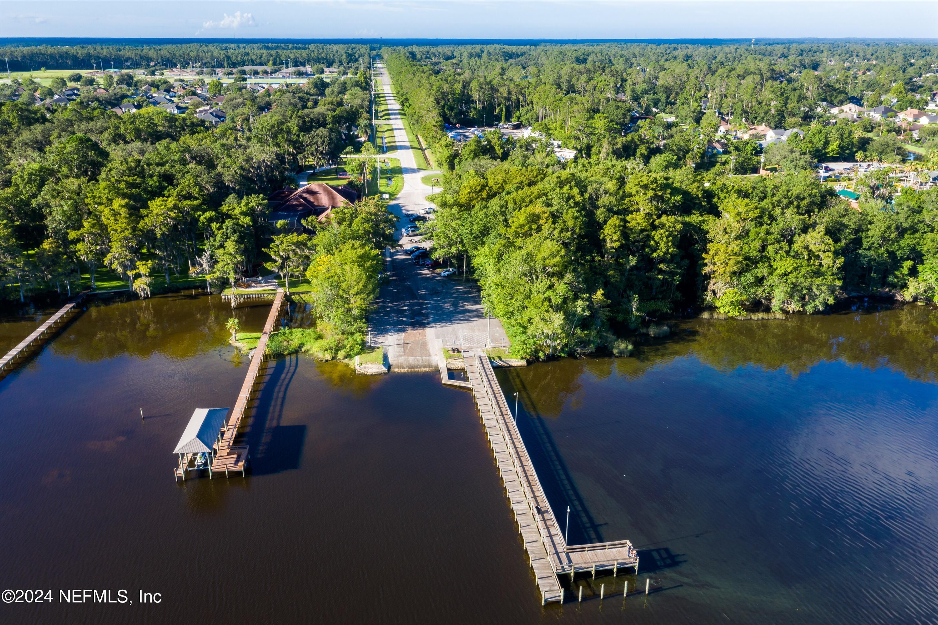 1661 FAIRWAY RIDGE Drive