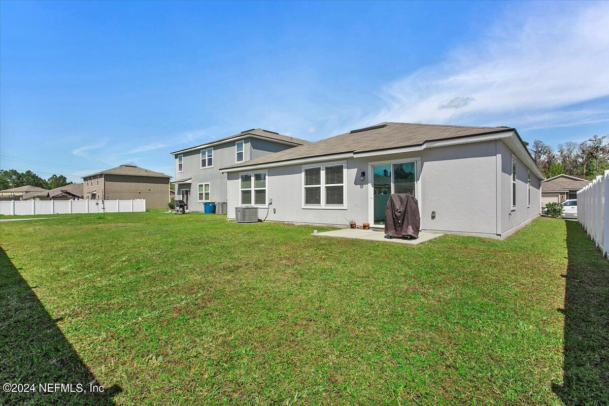 3384 BLUE CATFISH Drive