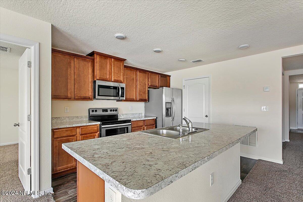 3384 BLUE CATFISH Drive