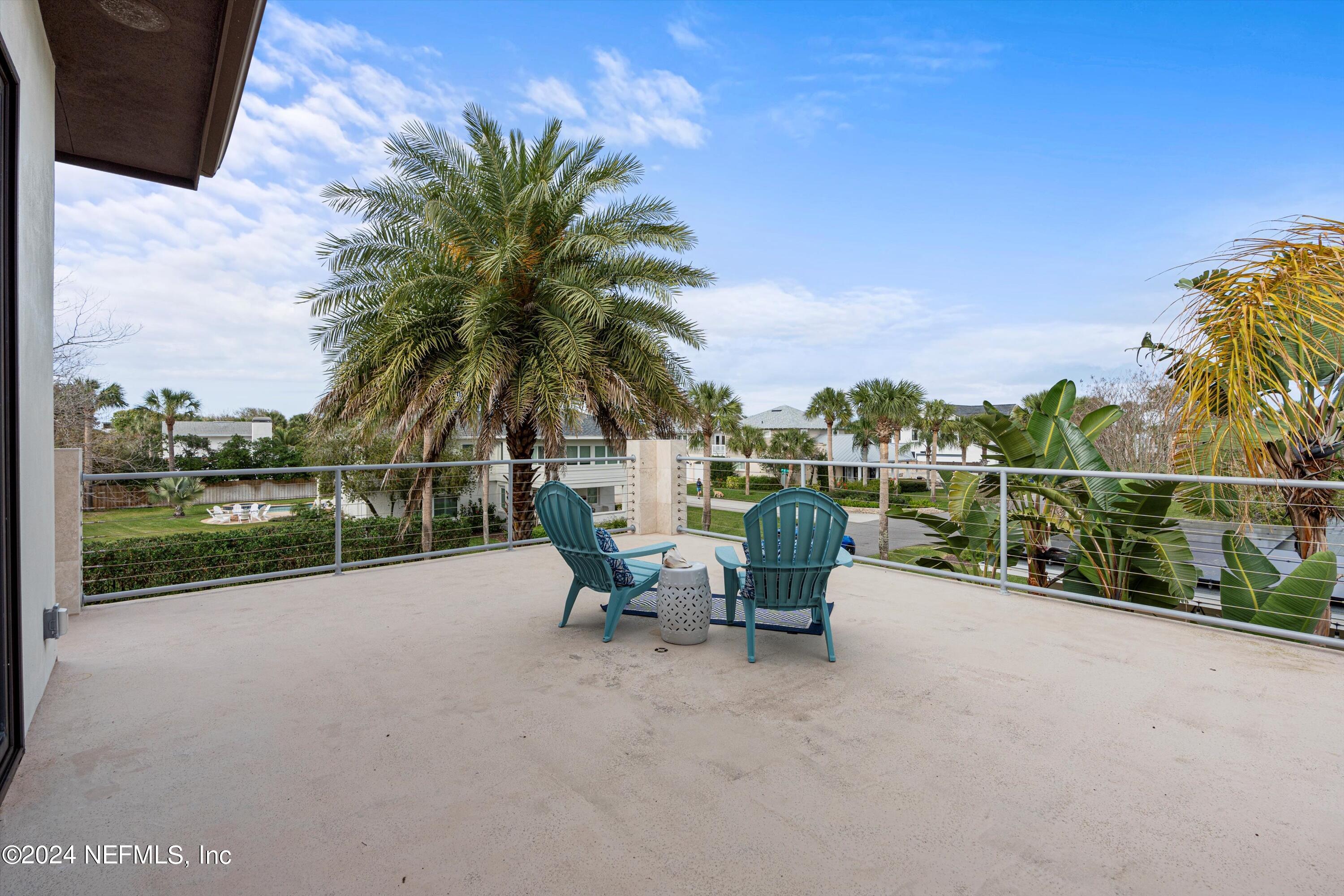 212 34TH Avenue S