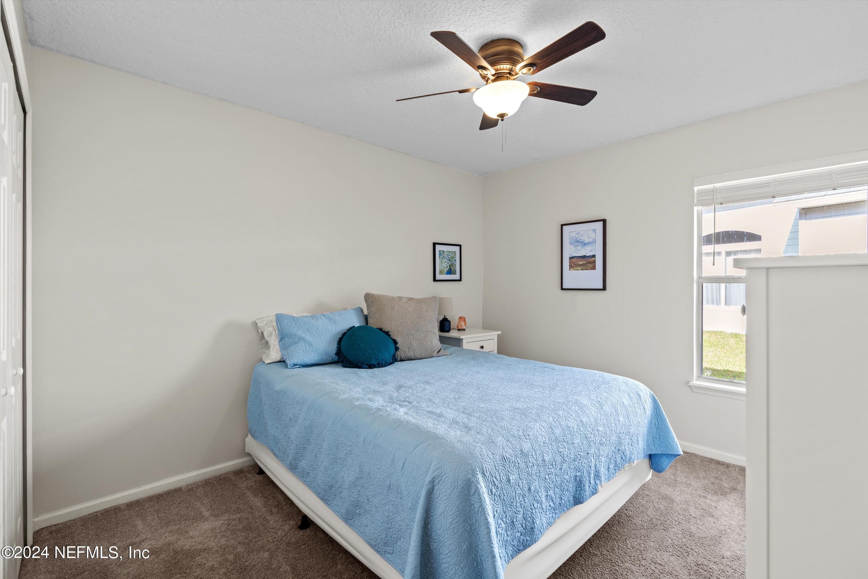 824 W CUMBERLAND Court