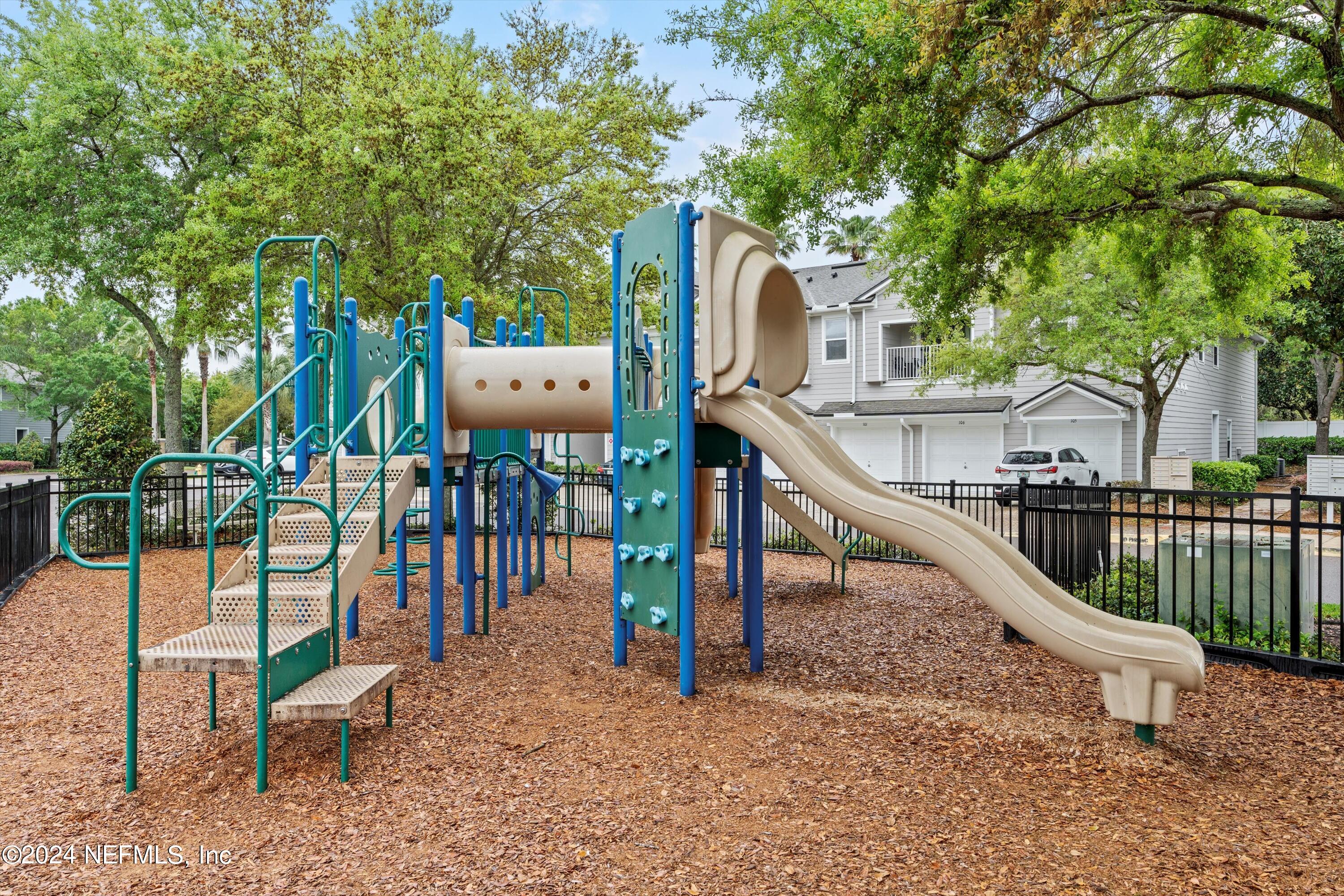 7062 SNOWY CANYON Drive, 105