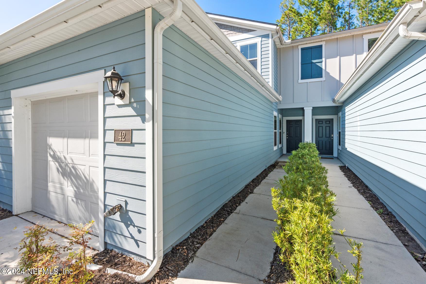 42 SCOTCH PEBBLE Drive