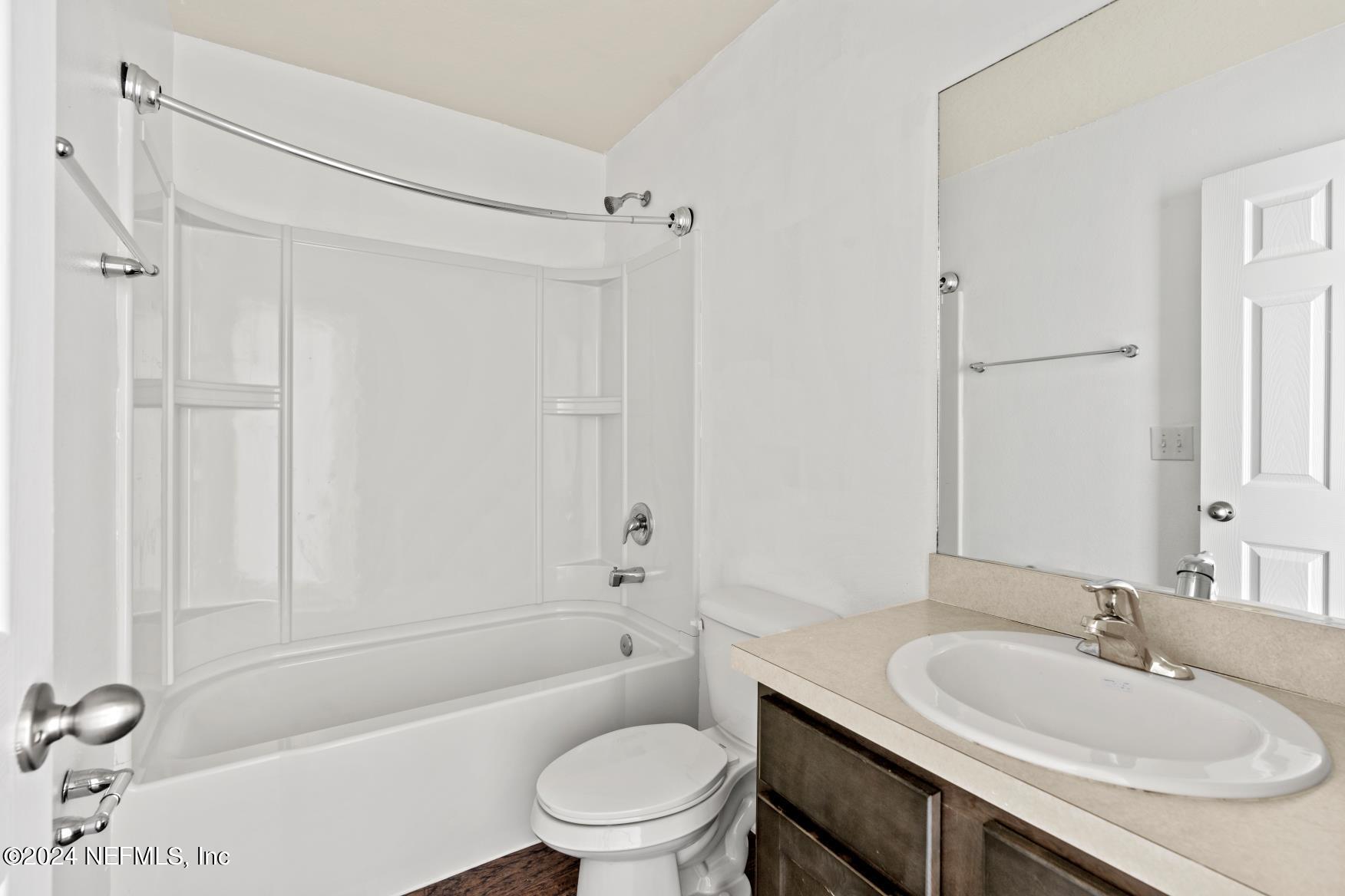 42 SCOTCH PEBBLE Drive